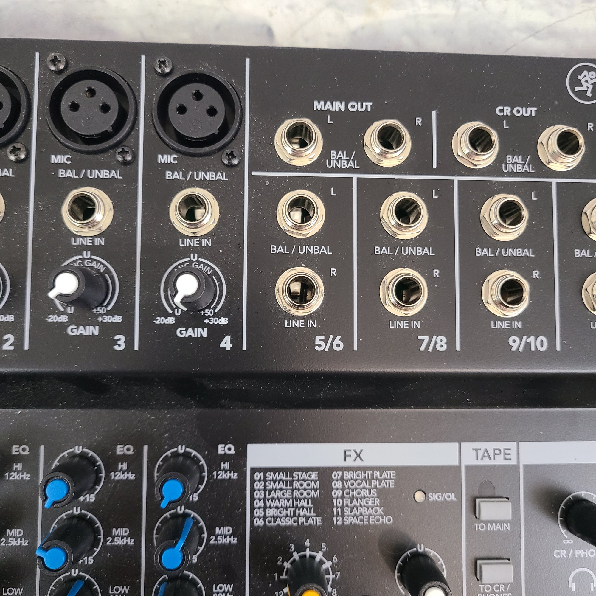 MACKIE MIX12FX ミキサー(訳あり) Amazon.com: Mackie Mix12FX 12-Channel Compact Mixer with