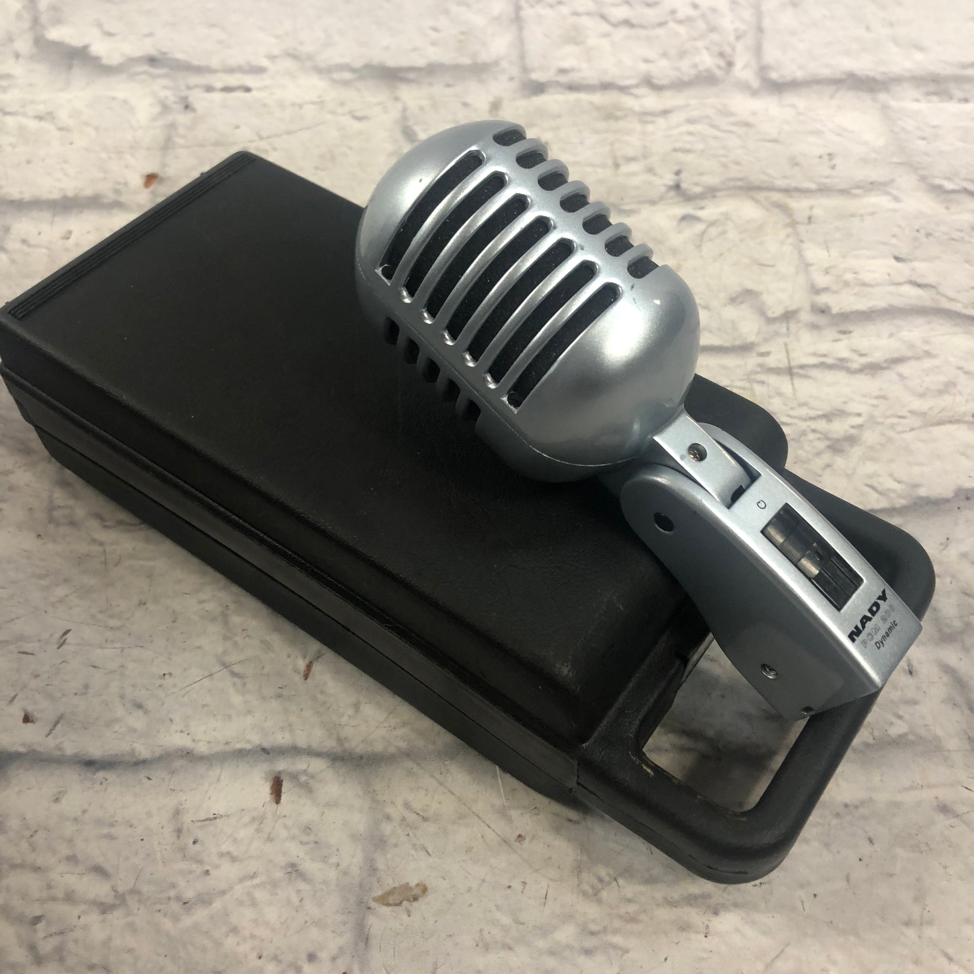 Nady PCM200 Vintage Style Vocal Microphone