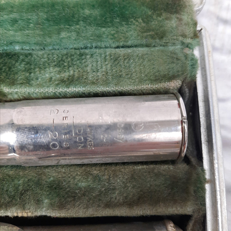 Boosey and Hawkes Series 2 - 20 Flute 222074