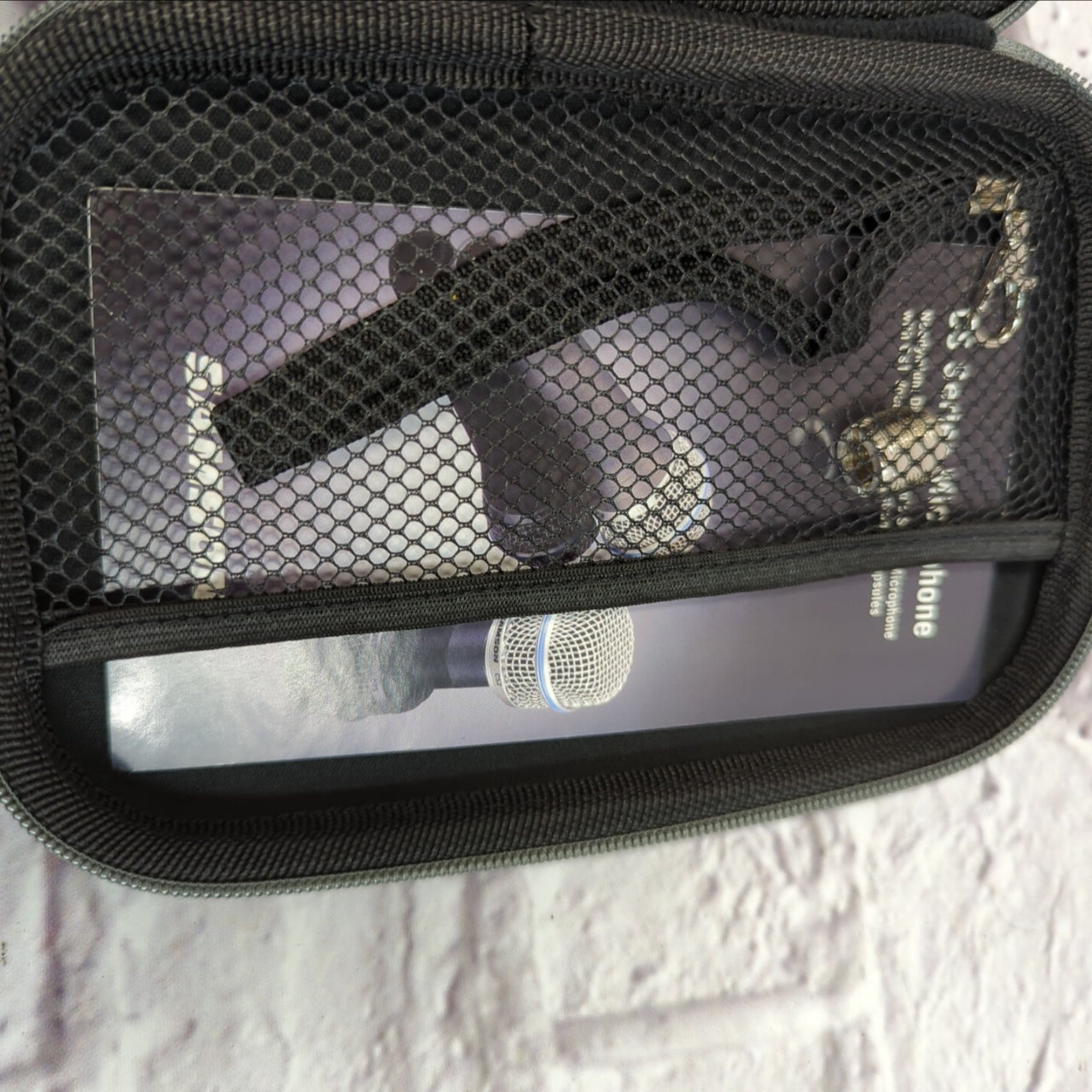 Samson CS Series 2-in-1 Dynamic Condenser Microphone