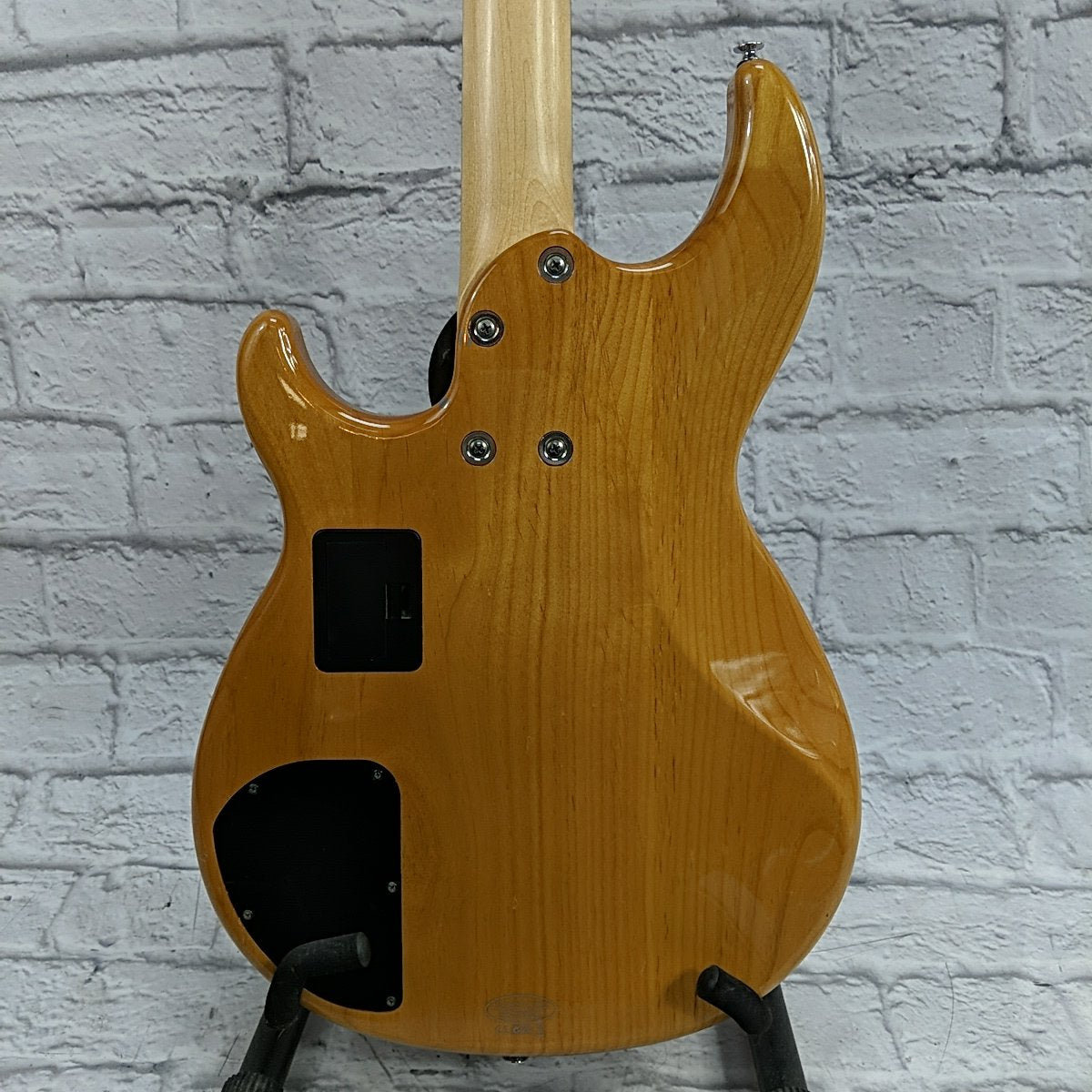 Yamaha BB614 Natural 4 String Bass Guitar