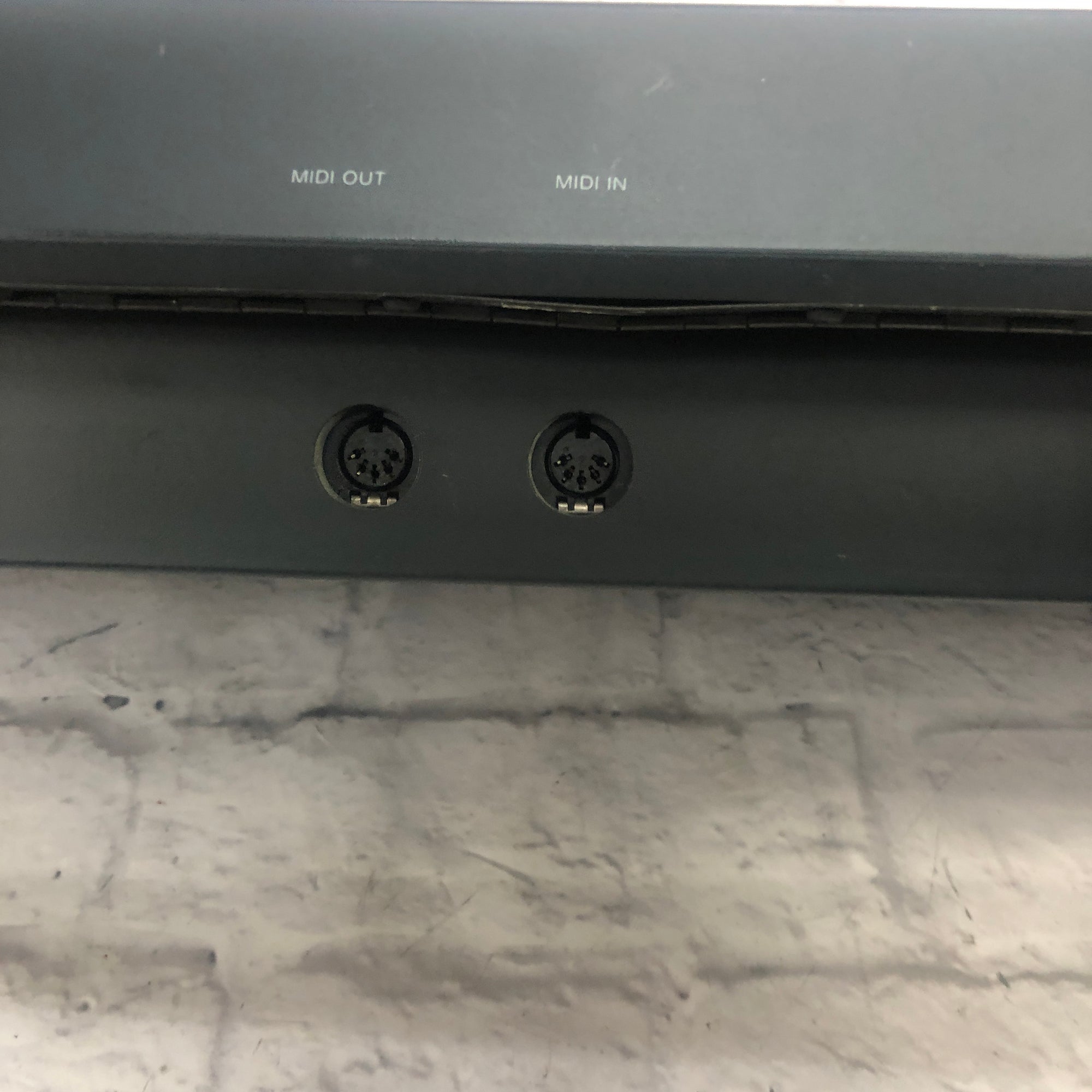 Ensoniq Mirage DSK Sampling Synth - Missing Boot Disk