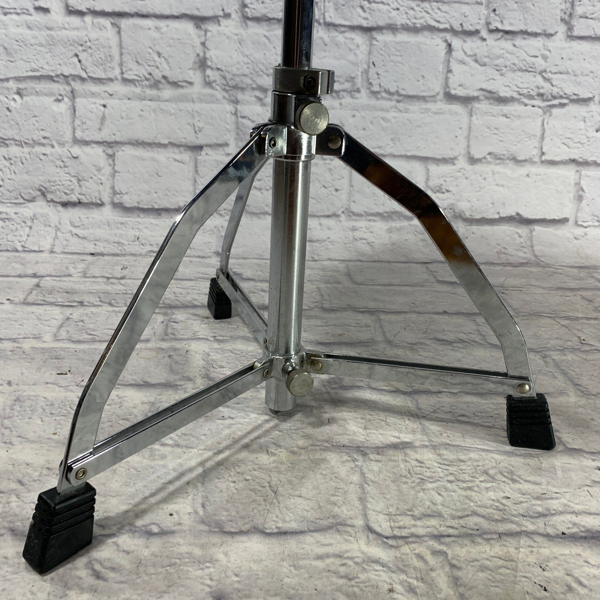 Unknown Single Braced Drum Throne