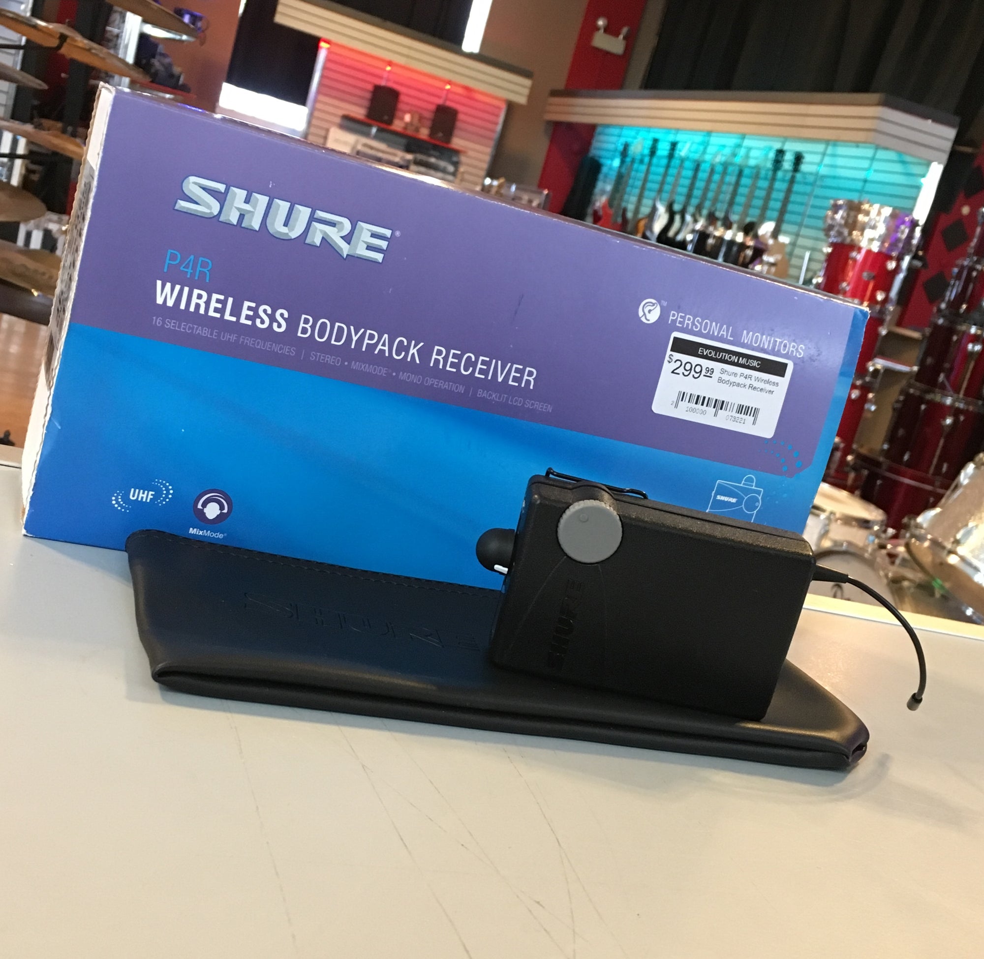 Shure P4R Wireless Bodypack Receiver