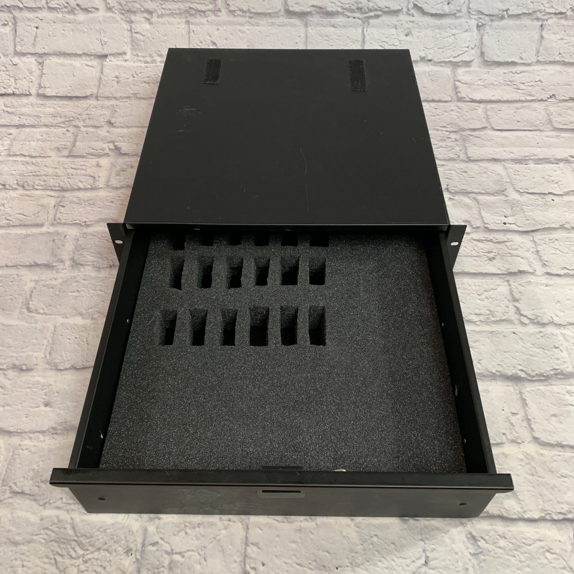 Middle Atlantic D2 Rackmount 2U Drawer
