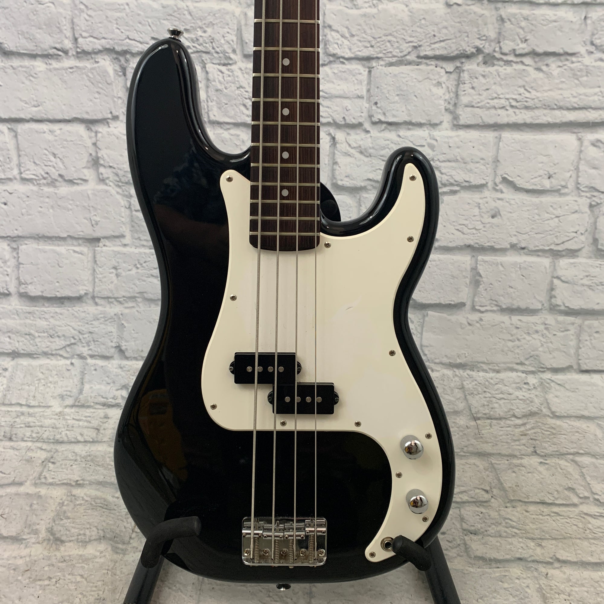 Series 10 Professional P Bass MIK Black