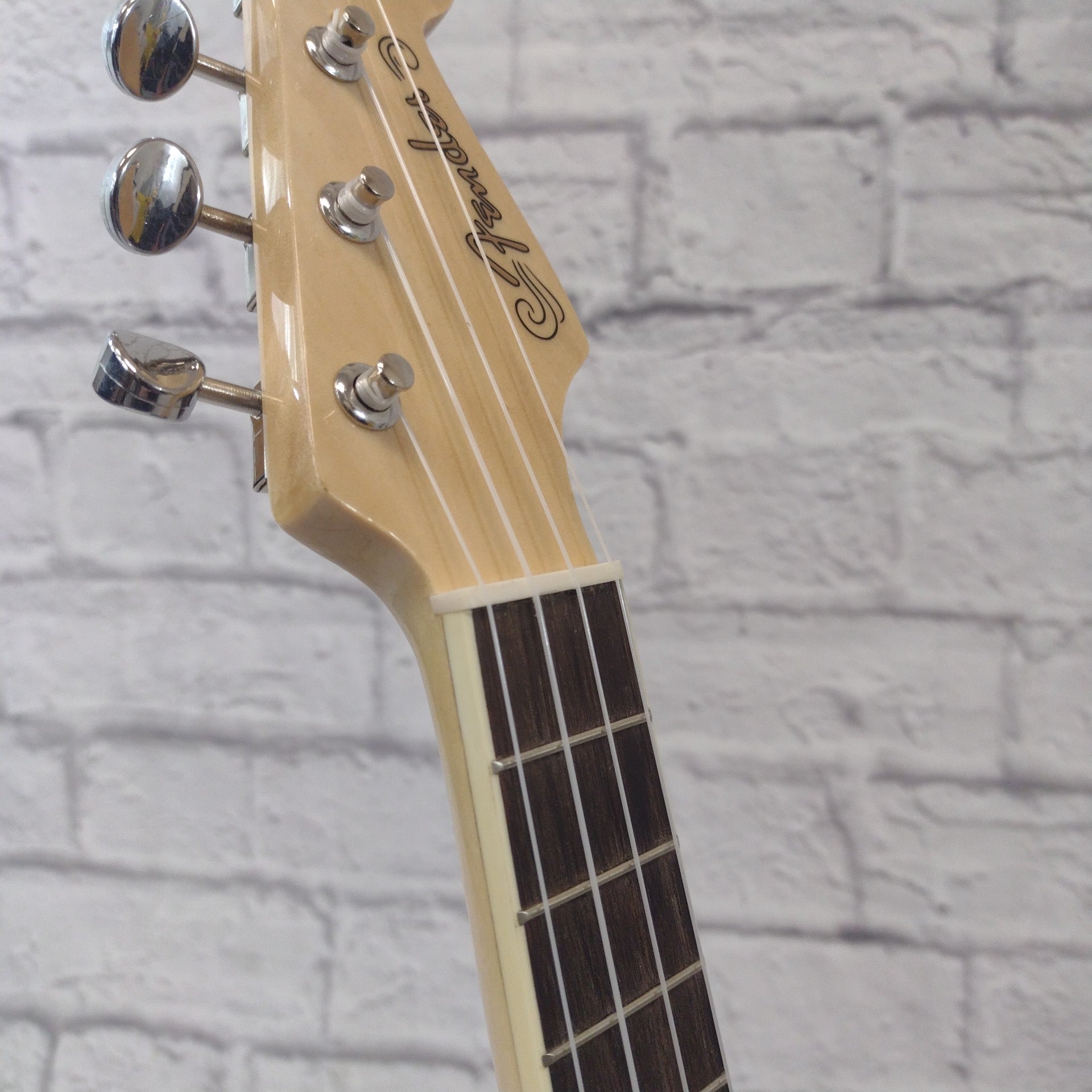 Fender Fullerton Strat Ukulele