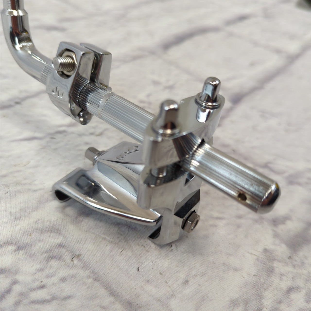 DW L-Rod with Memory Lock and Claw