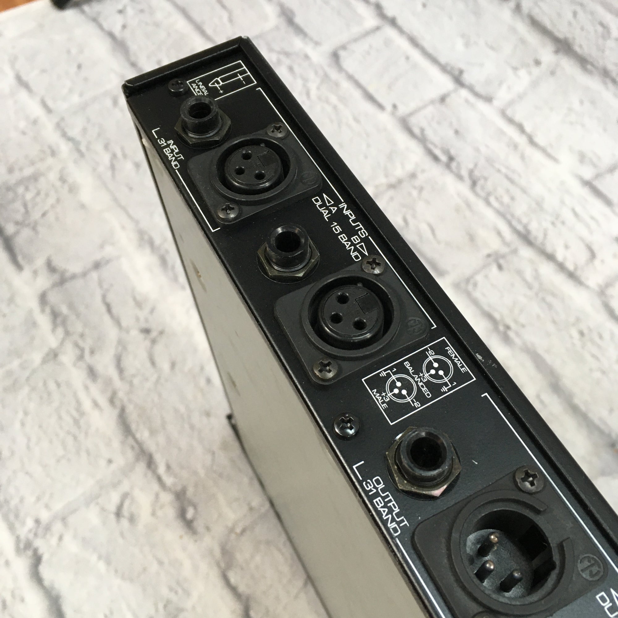 DBX 1531 Rack Equalizer