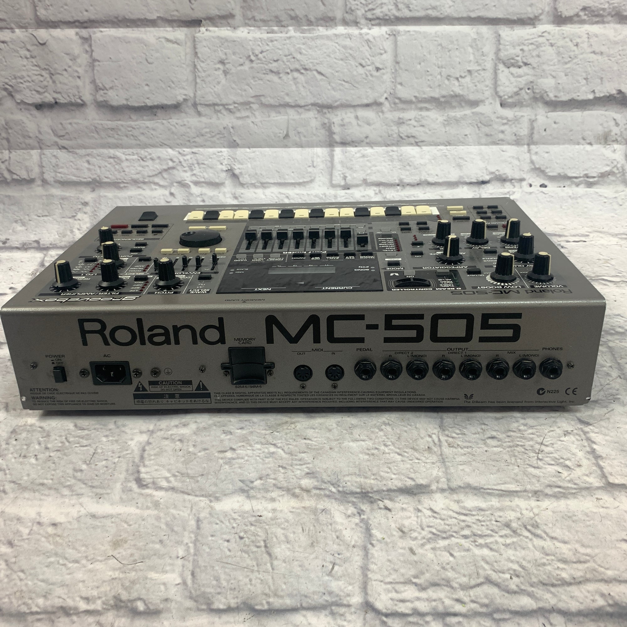 Roland MC 505 Groove Box - Evolution Music