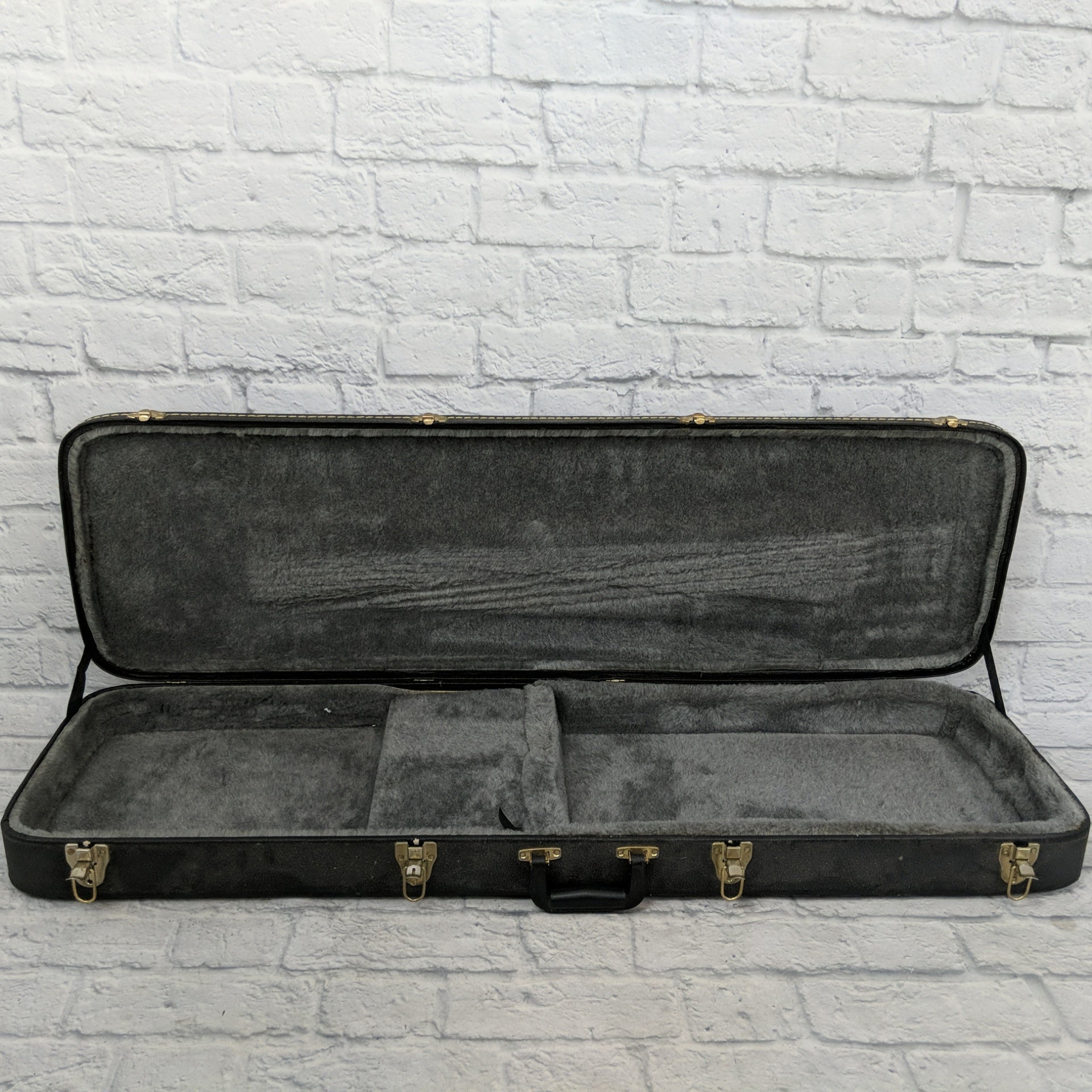 Ibanez Hardshell Bass Guitar Hard Case