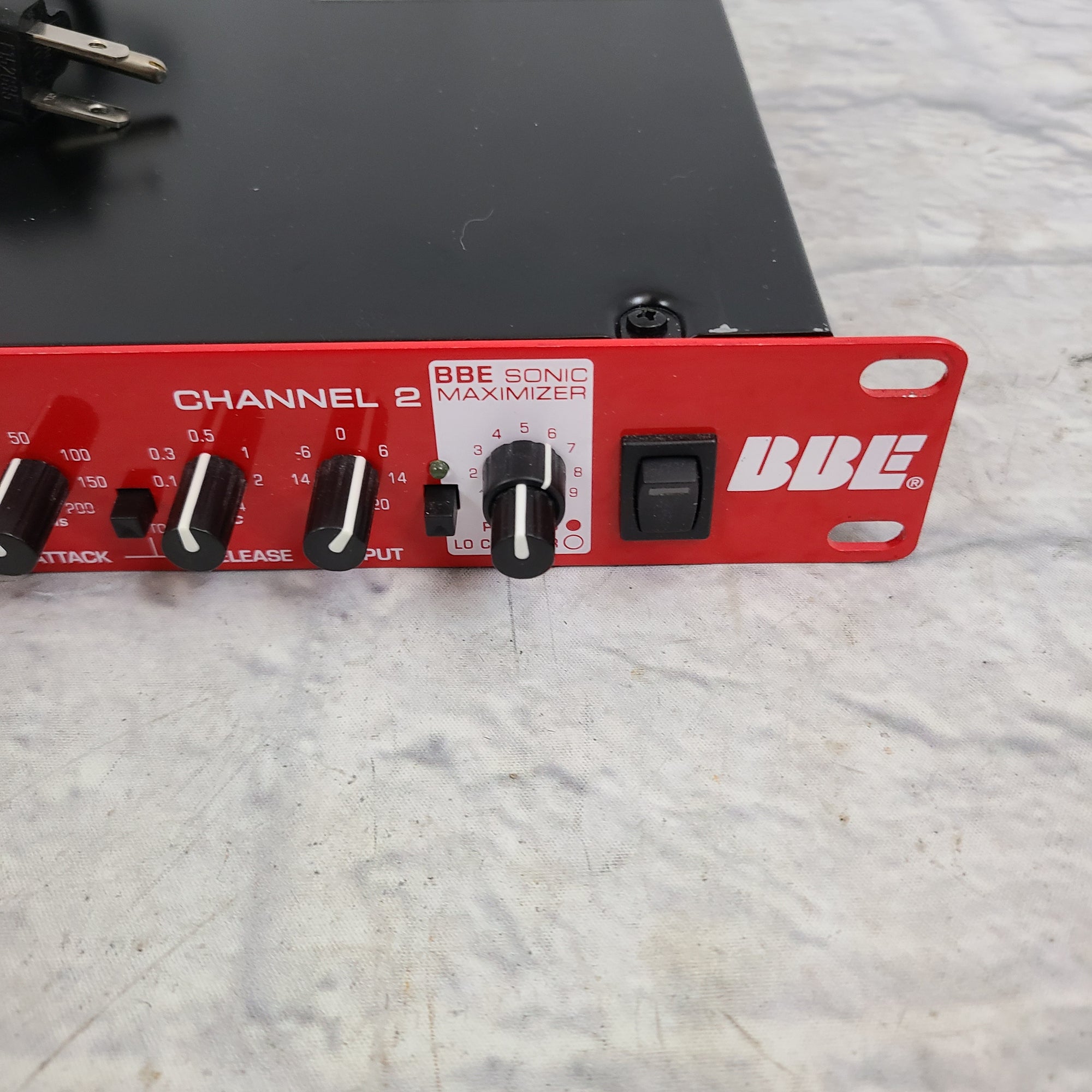 BBE MaxCom DUAL COMPRESSOR コンプレッサー Amazon.com: BBE MaxCom Compressor, Limiter and Gate with