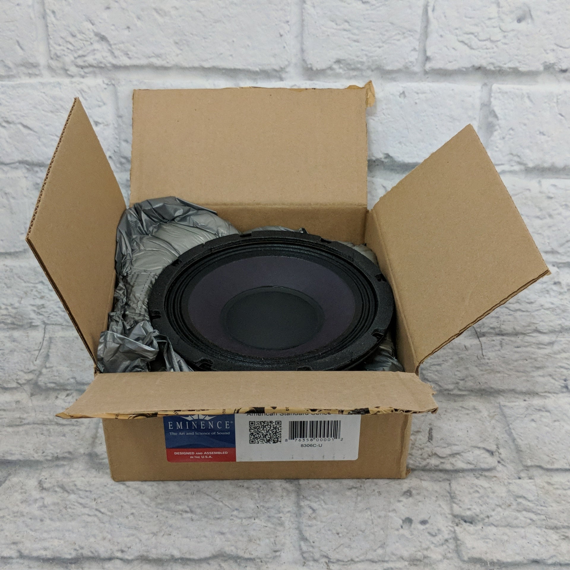 Eminence ALPHA-8A American Standard 8" 125-Watt 8 Ohm Replacement Speaker