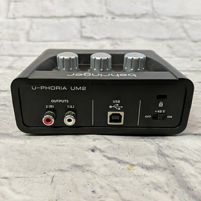 Behringer U-Phoria UM2 USB Audio Interface