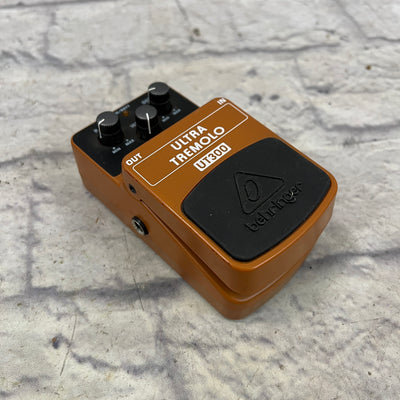 Behringer UT300 Tremolo Pedal
