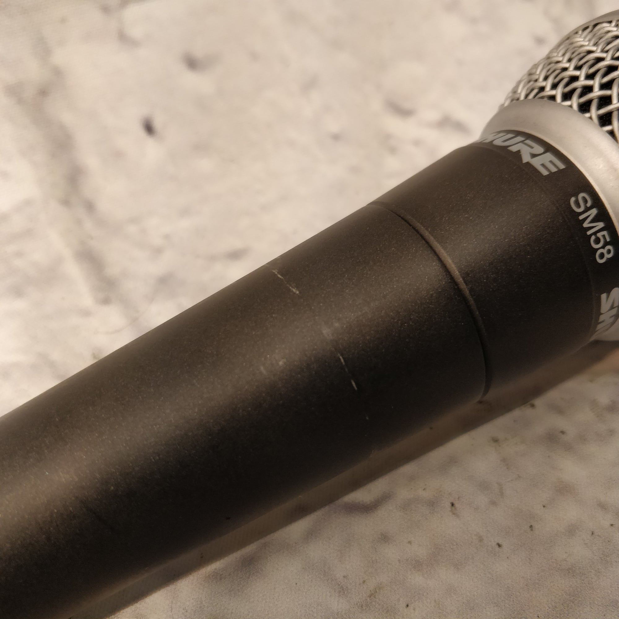 Shure SM58 Dynamic Microphone