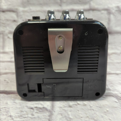 Honeytone N-10 Battery Powered Mini Guitar Amp