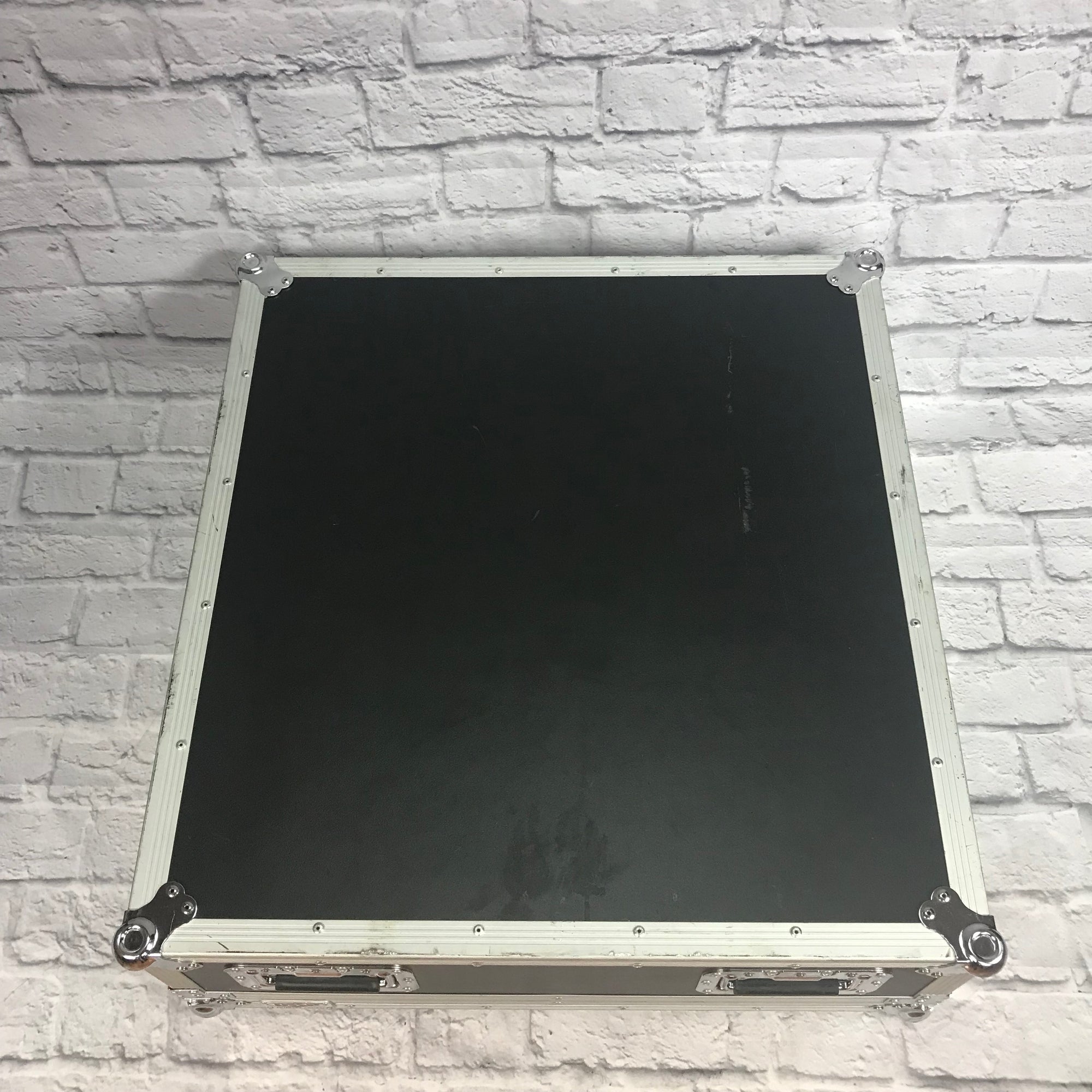 Presonus StudioLive 24.4.2 AI Console w/ Flight Case