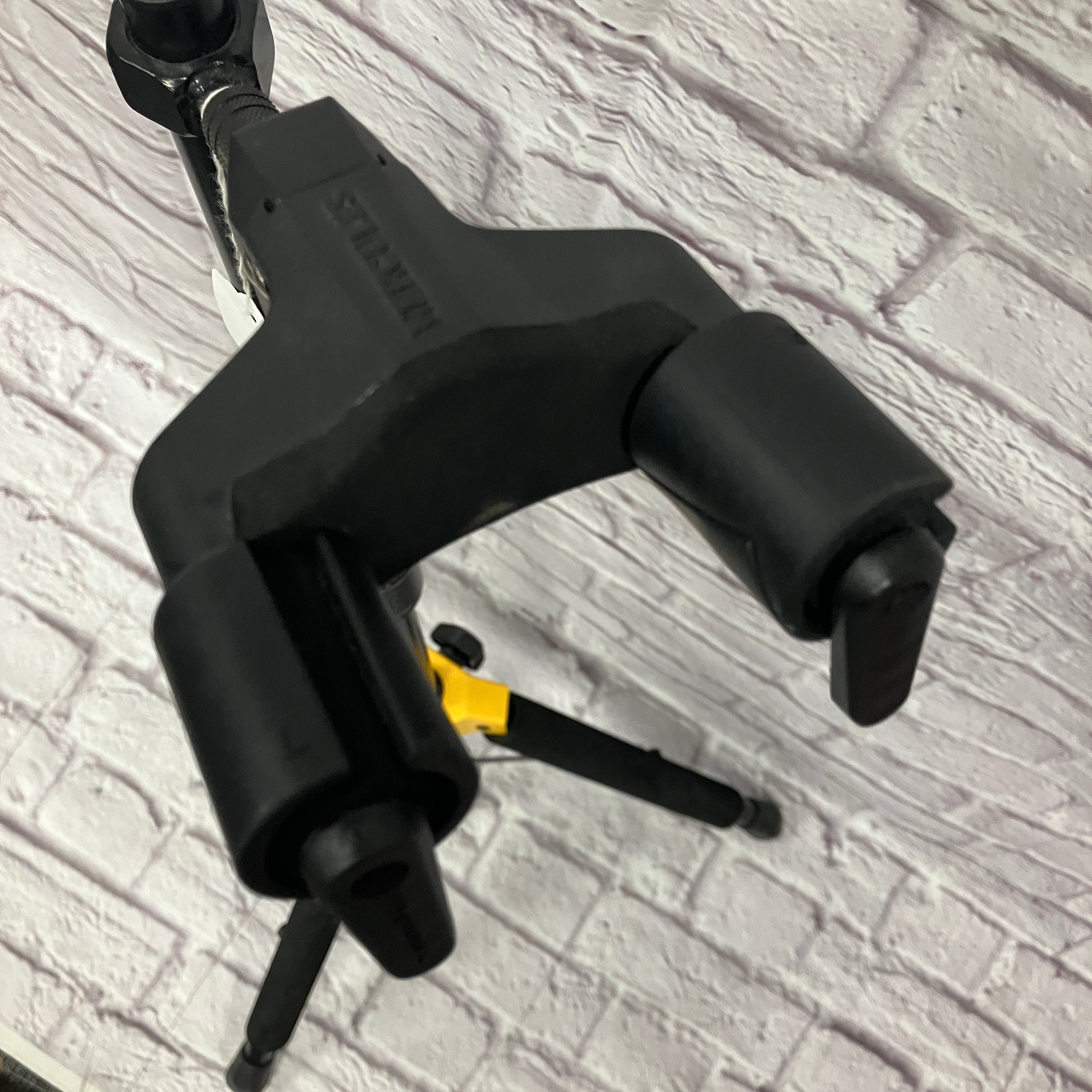 Hercules Single Guitar Stand