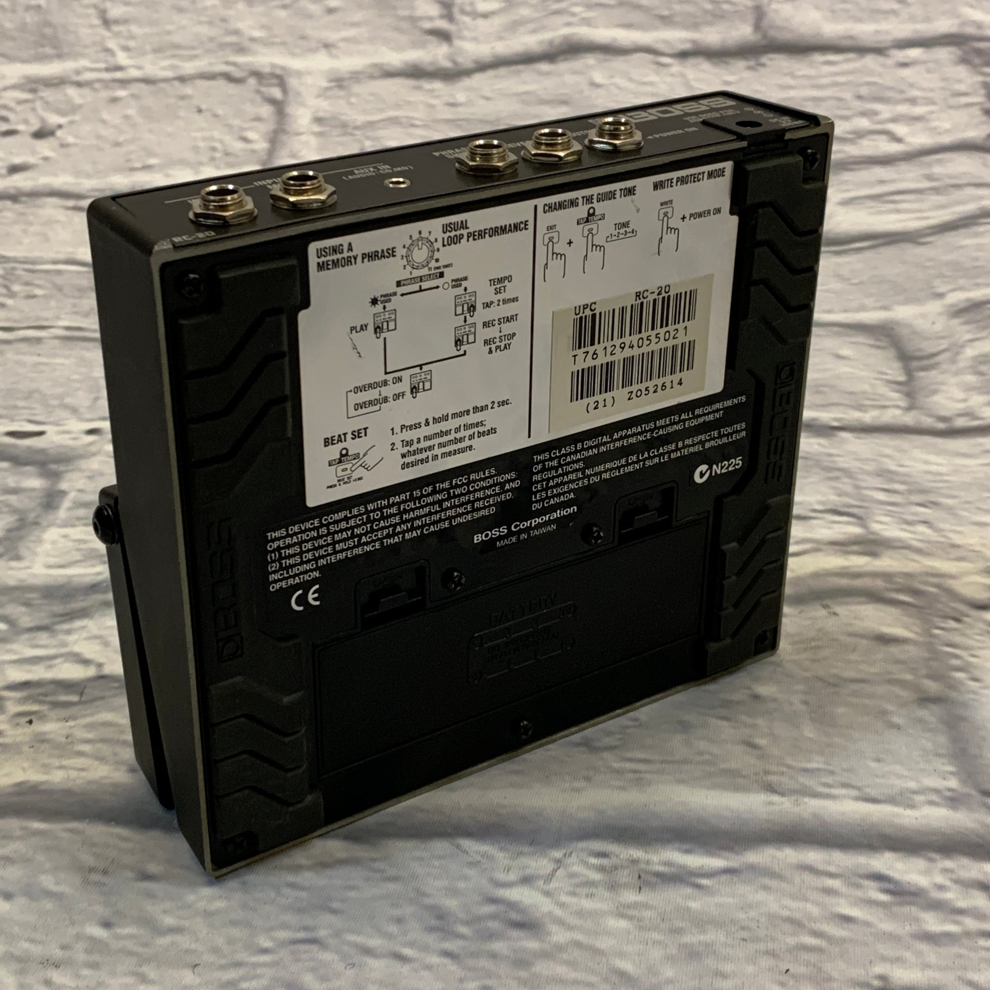 Boss RC-20 Phrase Recorder Loop Station - Evolution Music
