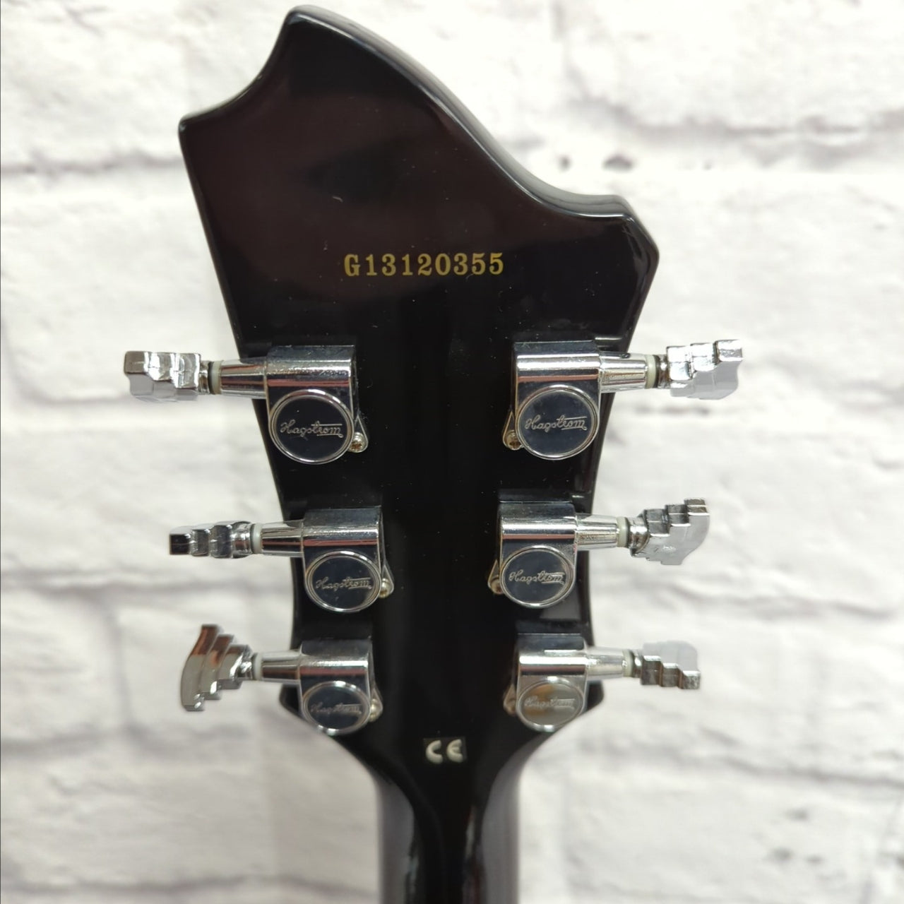 Hagstrom Viking Deluxe Baritone Electric Guitar Cosmic Black w/ Case