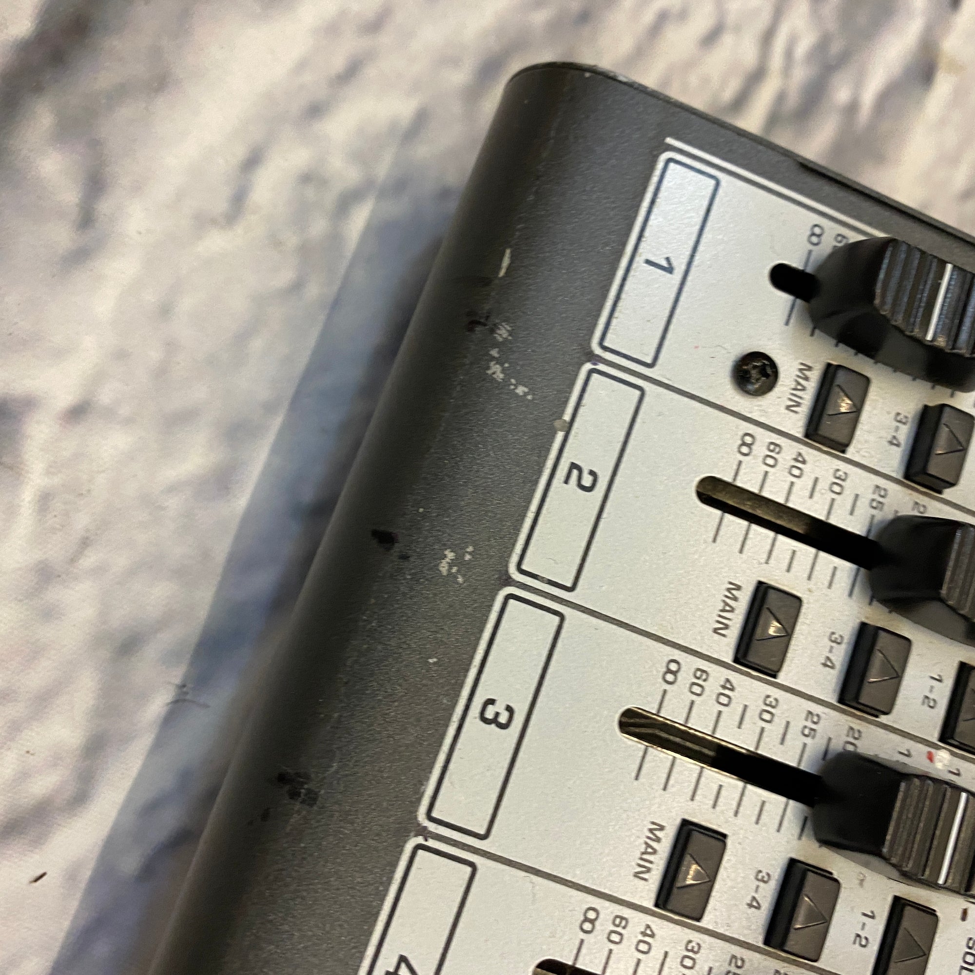 BEHRINGER XENYX 2442FX アナログミキサー Behringer Xenyx 2442FX
