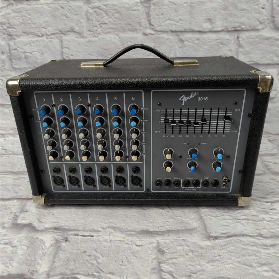Fender 3016 6-Channel 350 Watt Powered Mixer