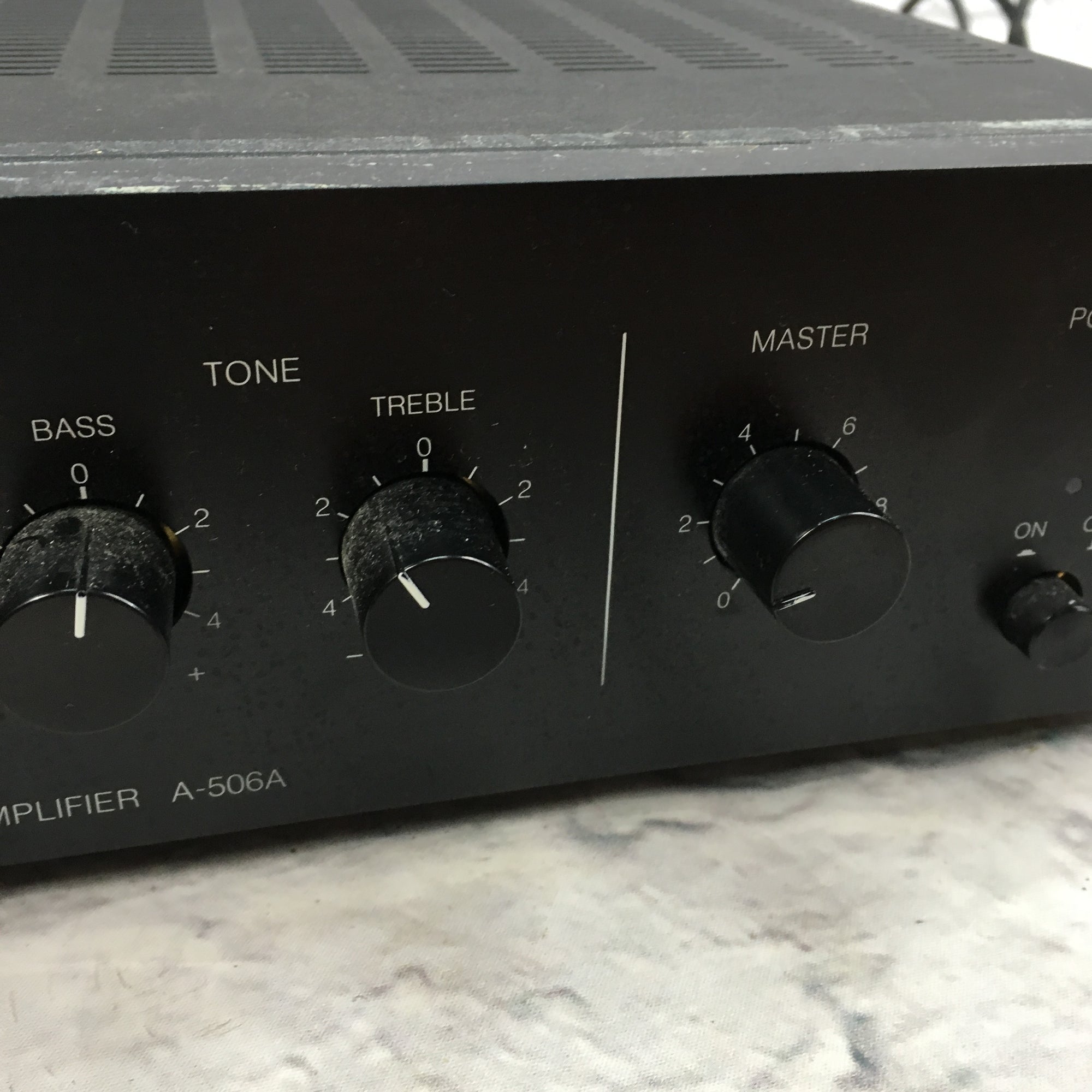 TOA A506A Powered 5 Channel Mixer