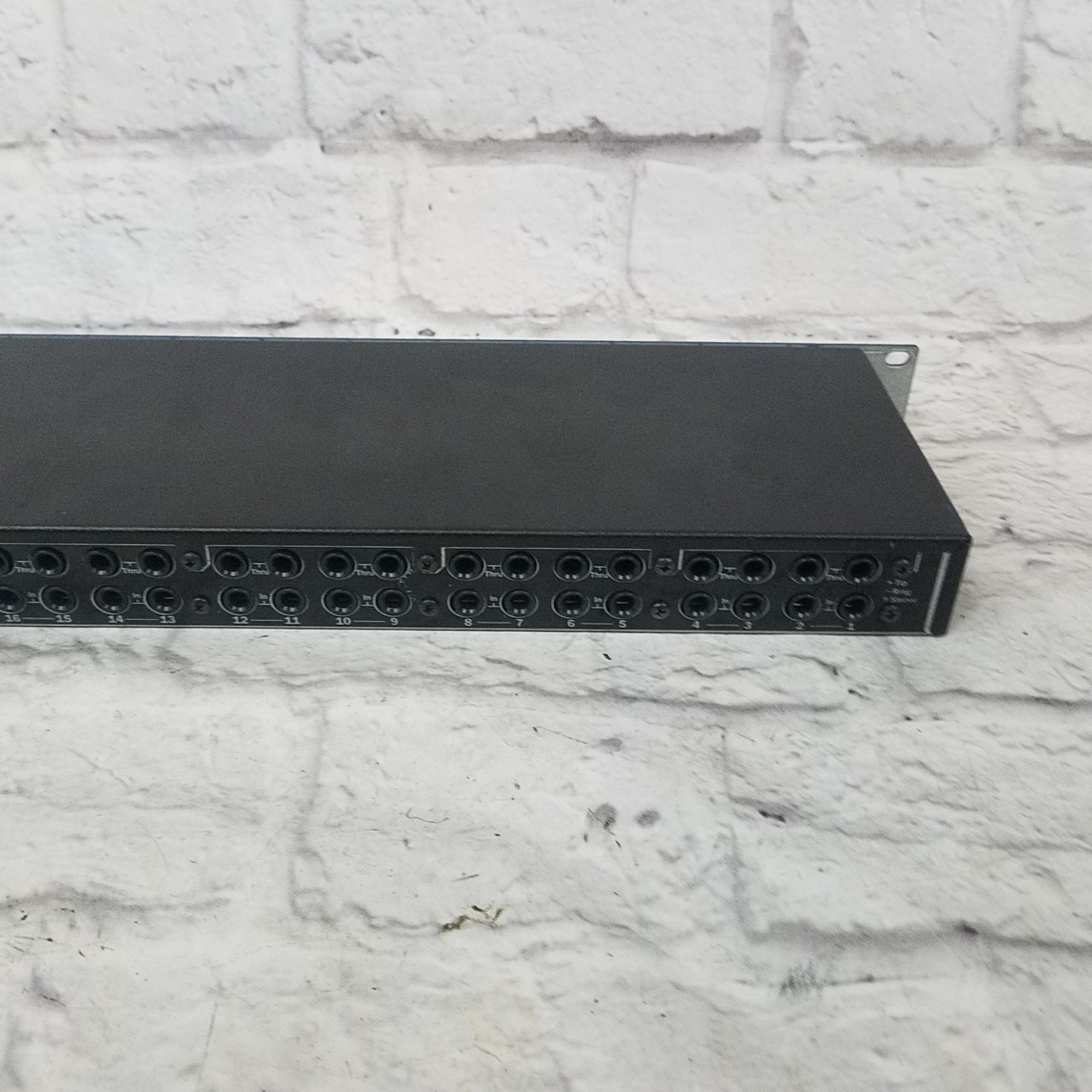 Aviom AN-16i Input Module Rack Unit