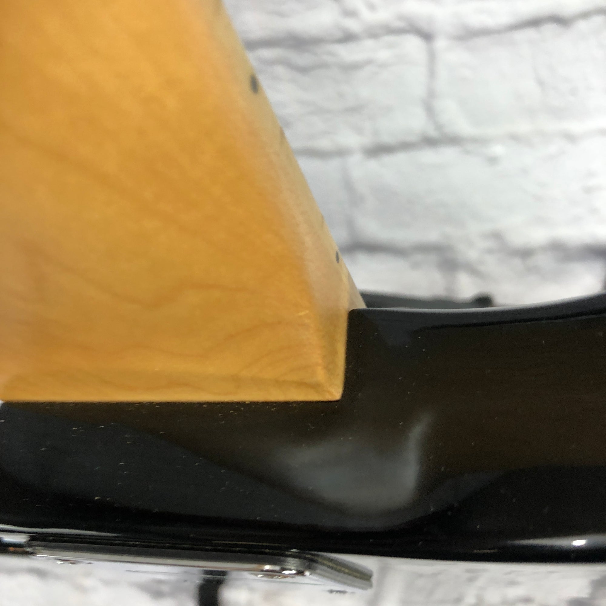 OLP MM2 Stingray 5 String Bass