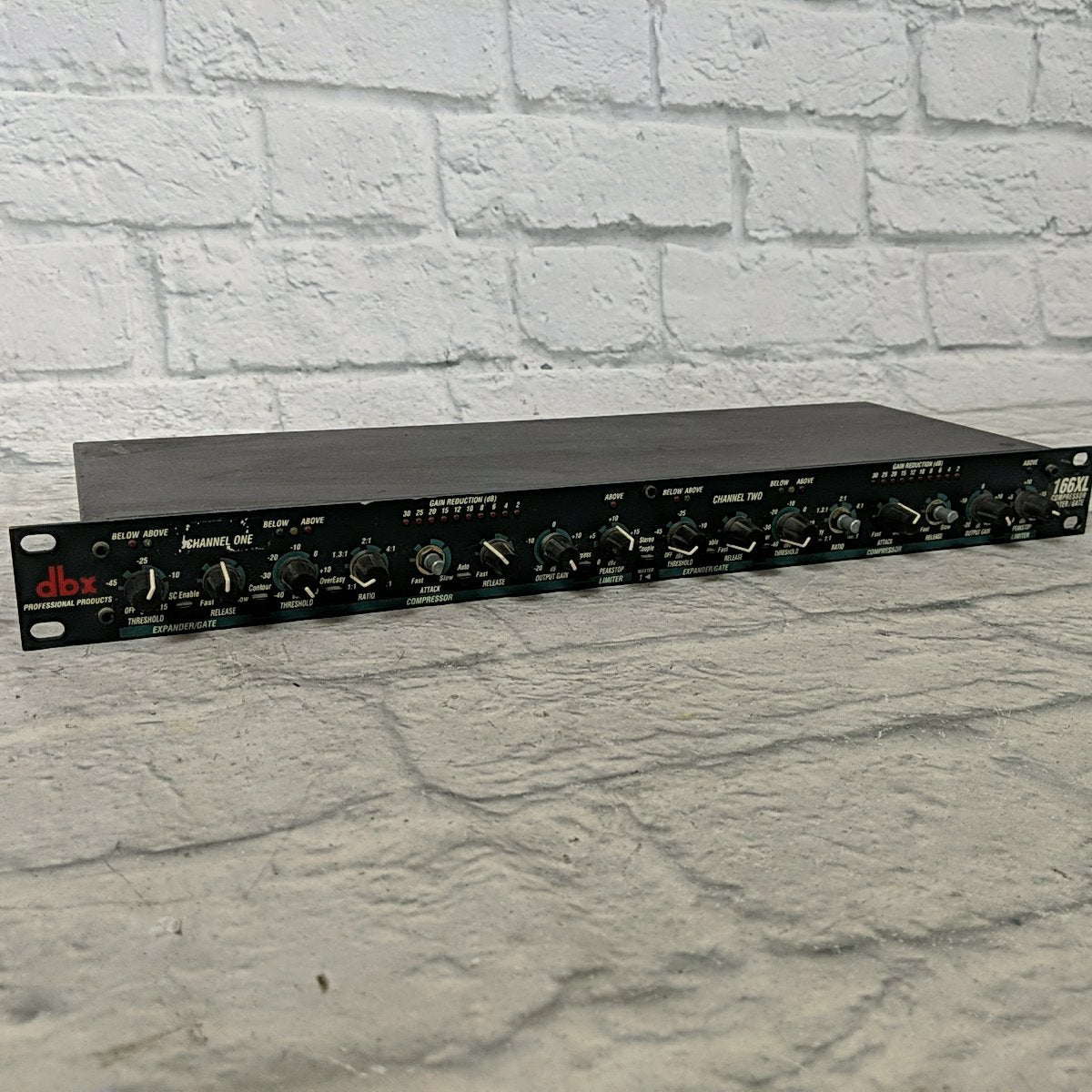 dbx 166XL Compressor / Limiter / Gate Rack