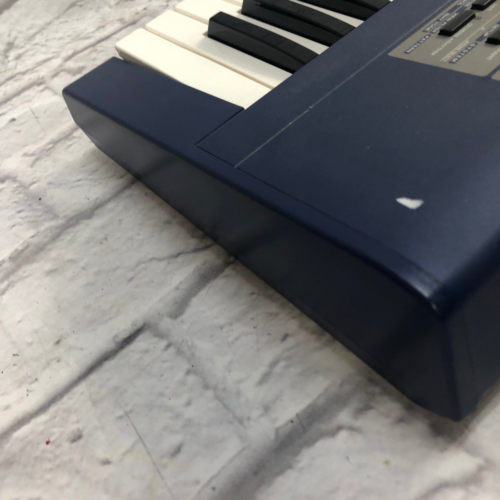 Roland JX-305 Synthesizer - Evolution Music