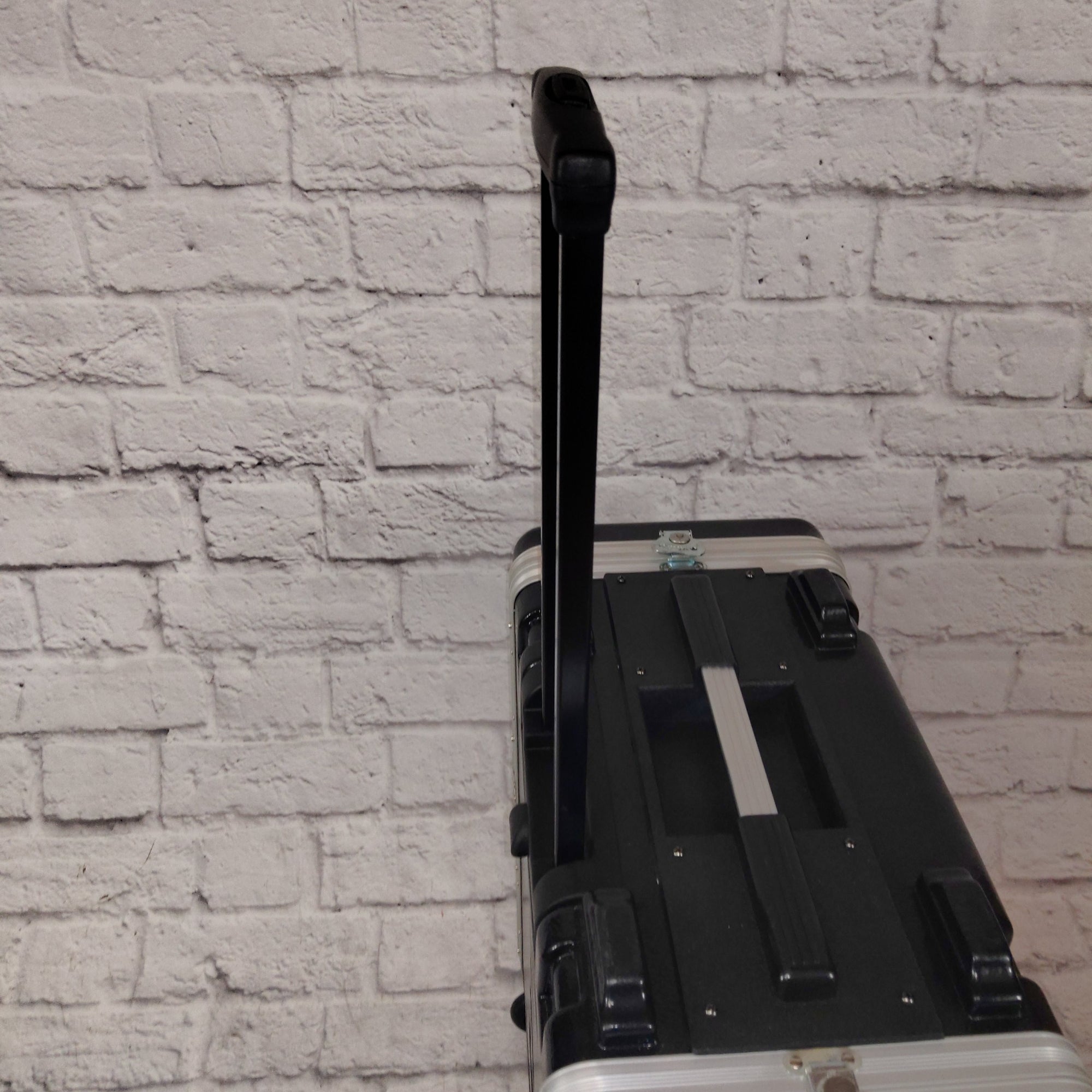 Gator Cases GRR-4PL-US Powered Roller Rack Case