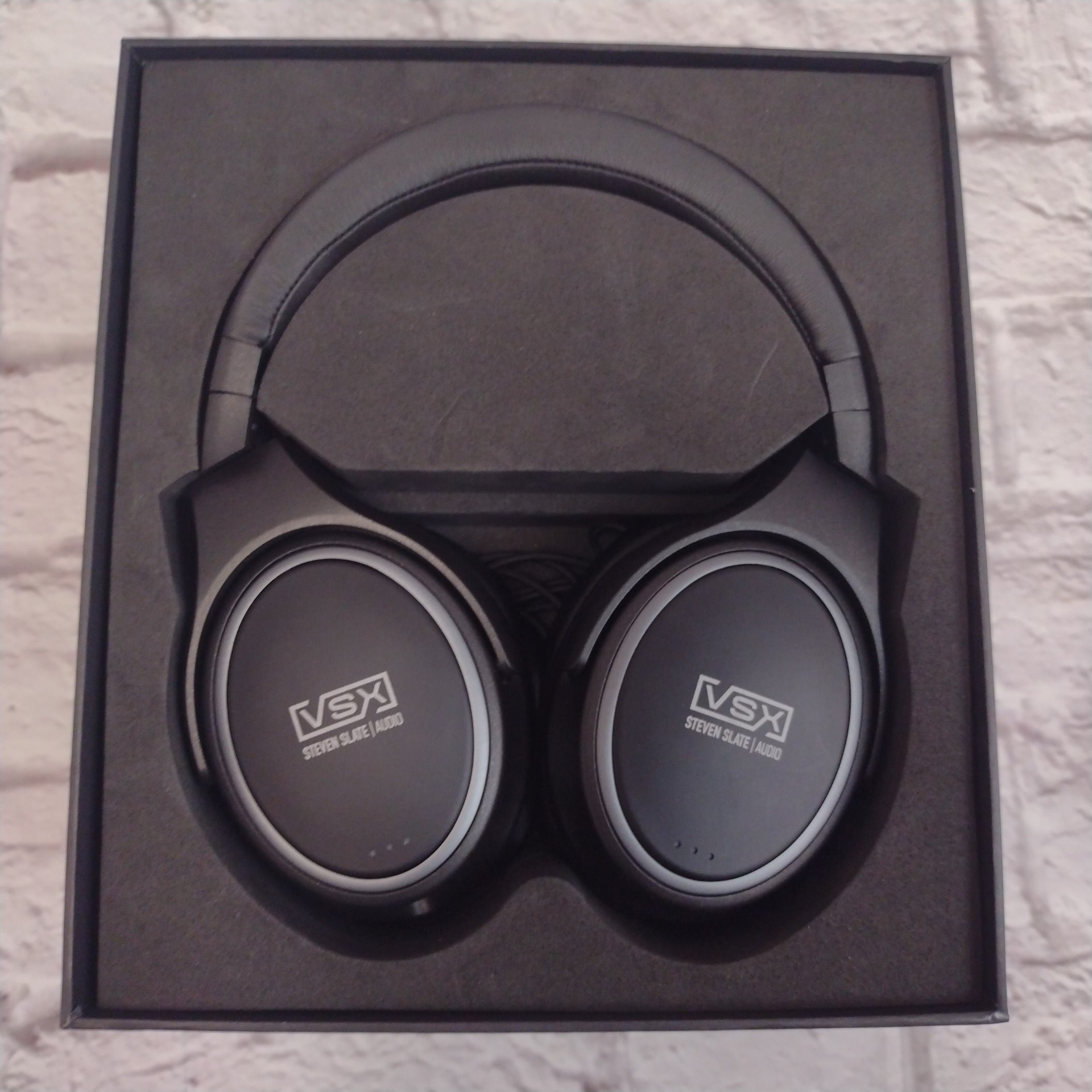 Steven Slate VSX Modeling Headphones