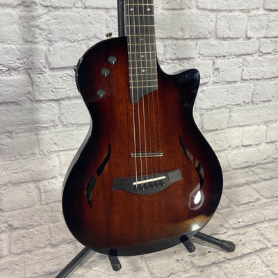 Taylor T5Z Classic DLX Electric Hybrid B-Stock