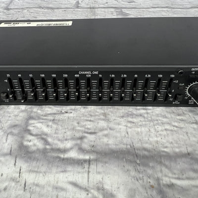 DBX 215 Rack EQ