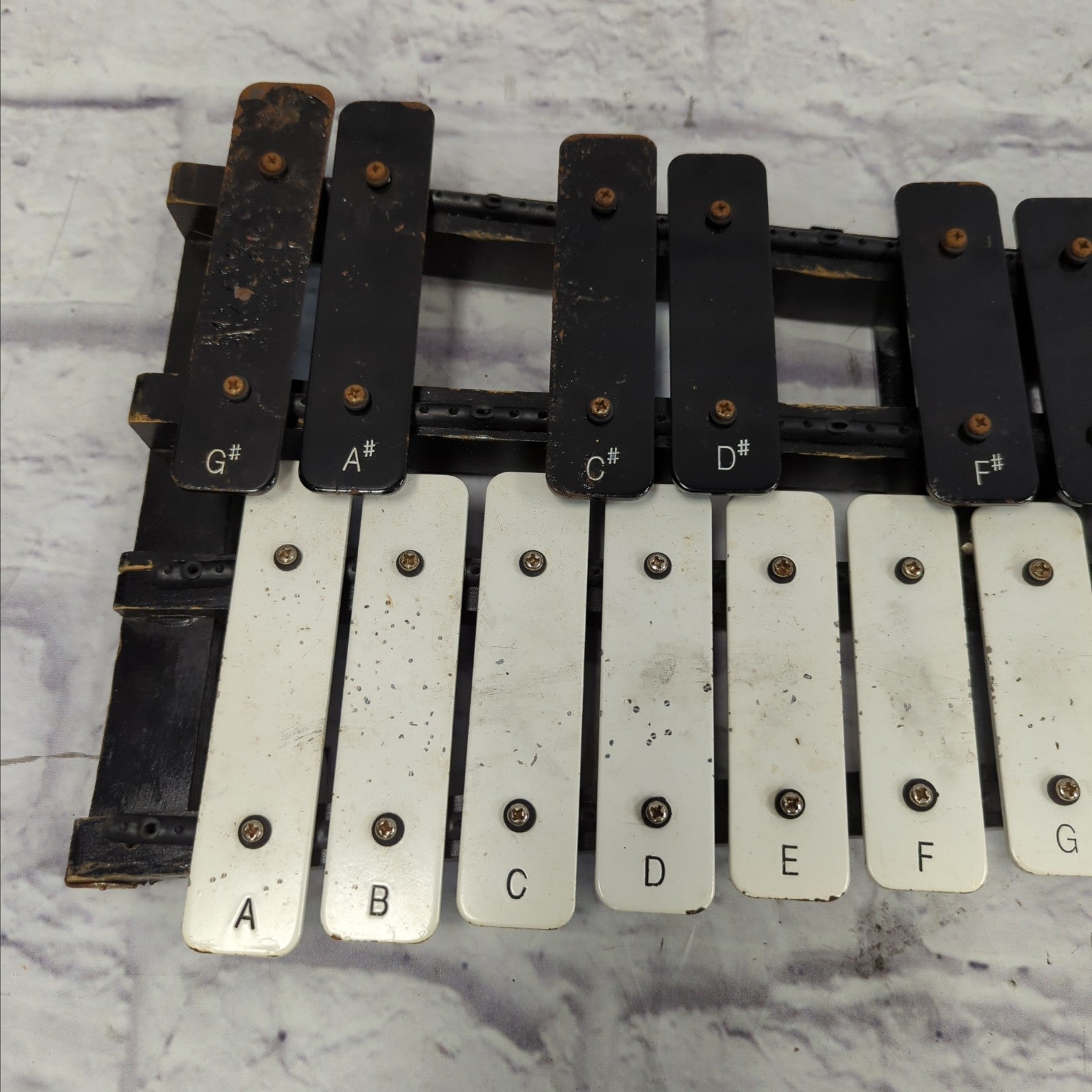 Unknown Vintage Glockenspiel Bells w/ Case
