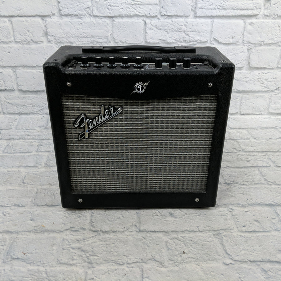 Fender Mustang I Combo Amp