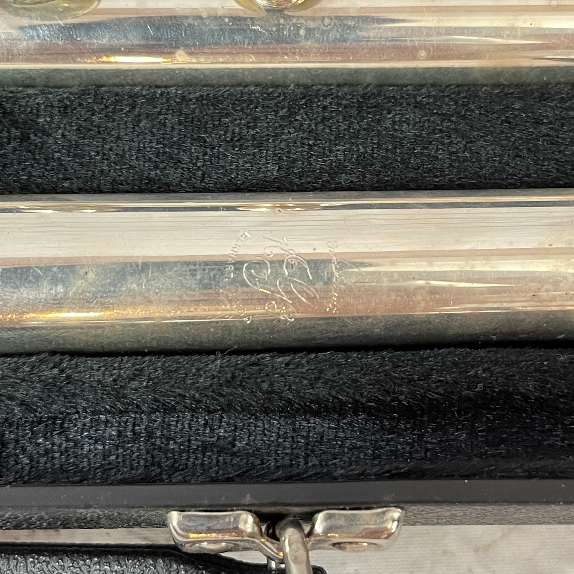 Gemeinhardt 2SP Flute w/ case