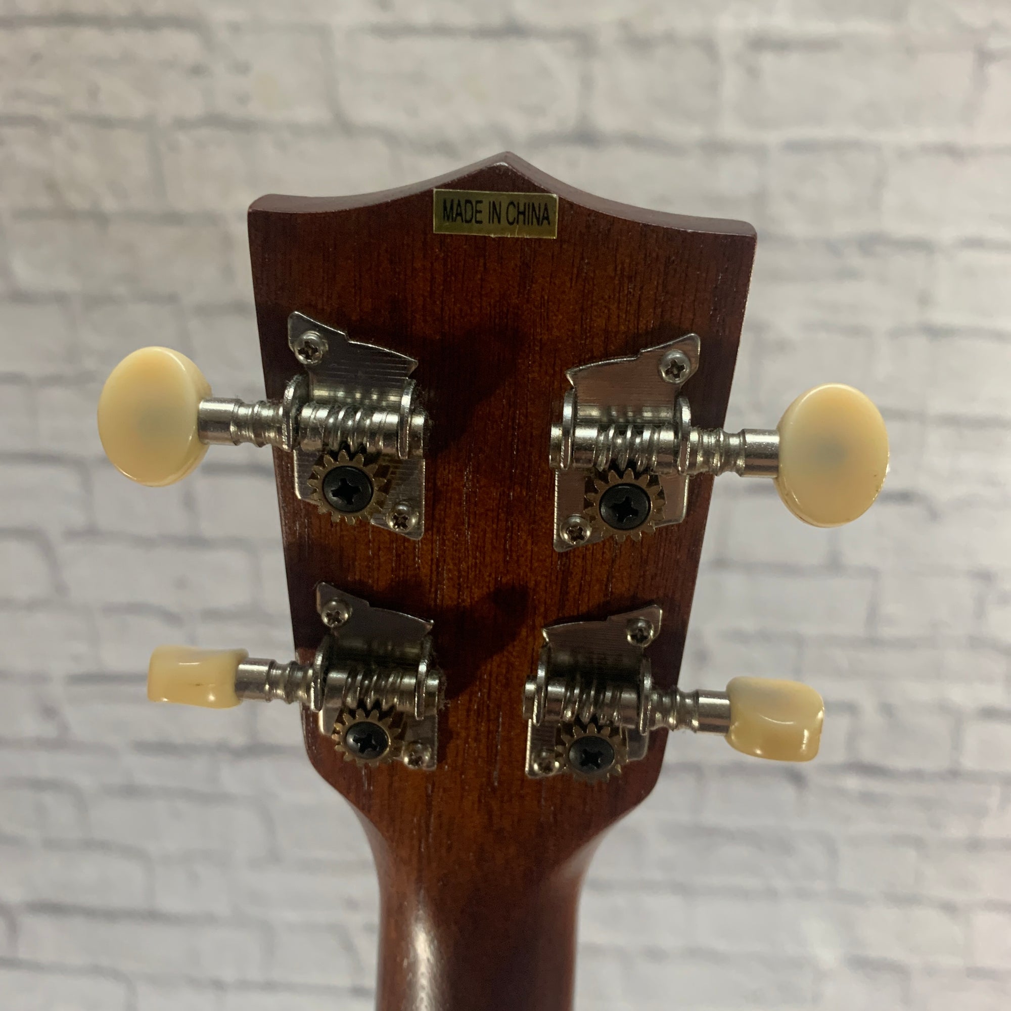 Makala MK-T Tenor Ukulele