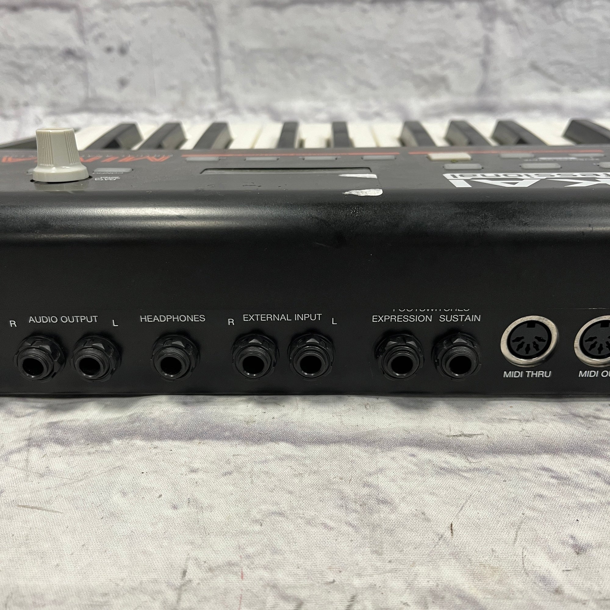 Akai MINIAK Virtual Analog Synthesizer