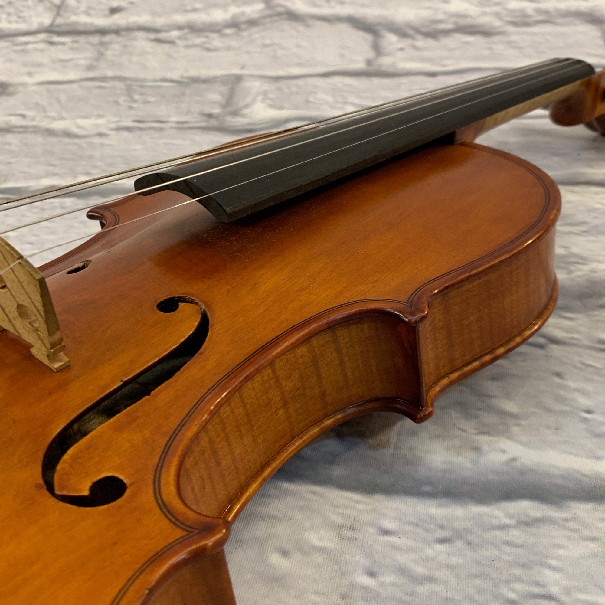 Carlo Testore me fecit Cremona del Anno Violin w/ Case