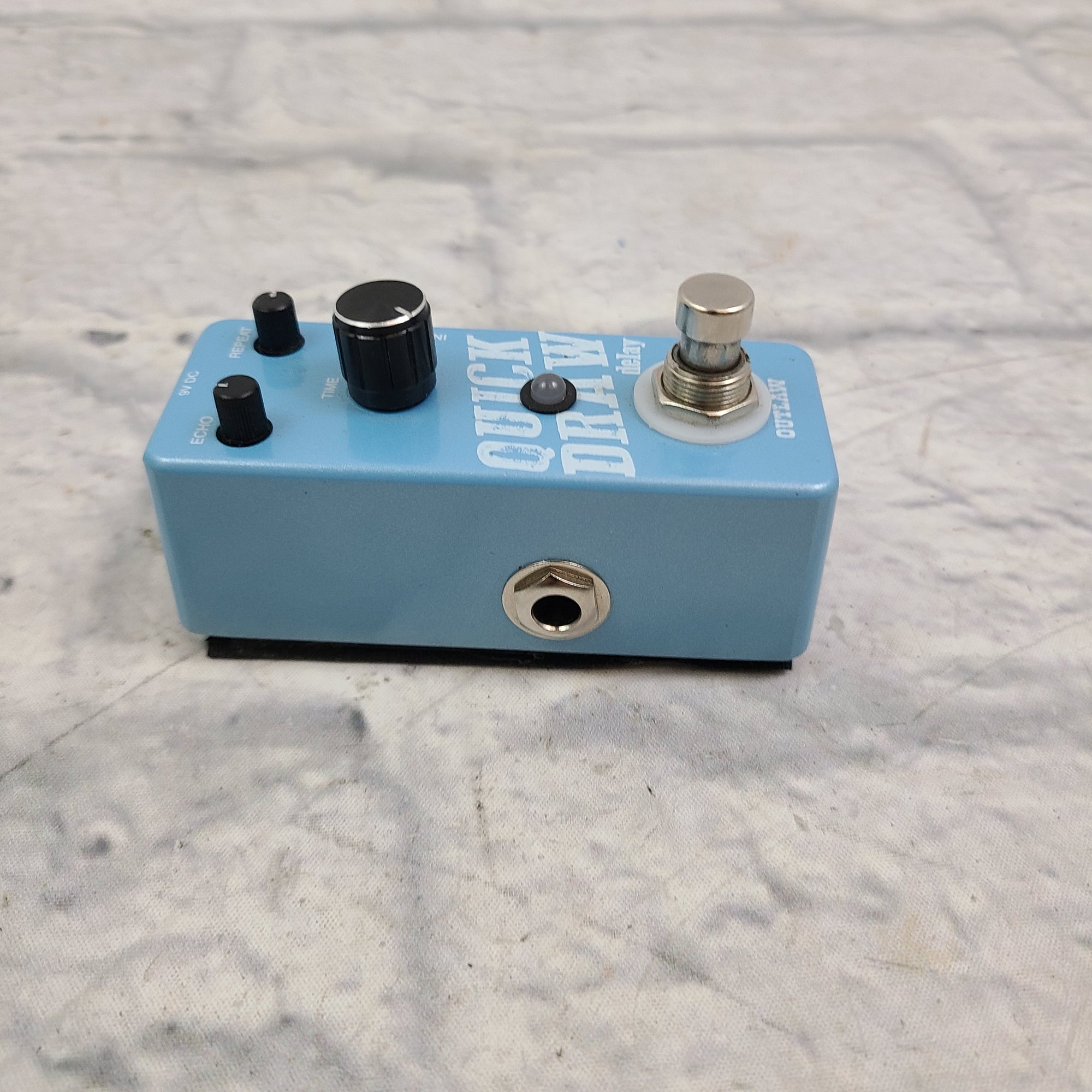 Outlaw Effects Quick Draw Delay Pedal