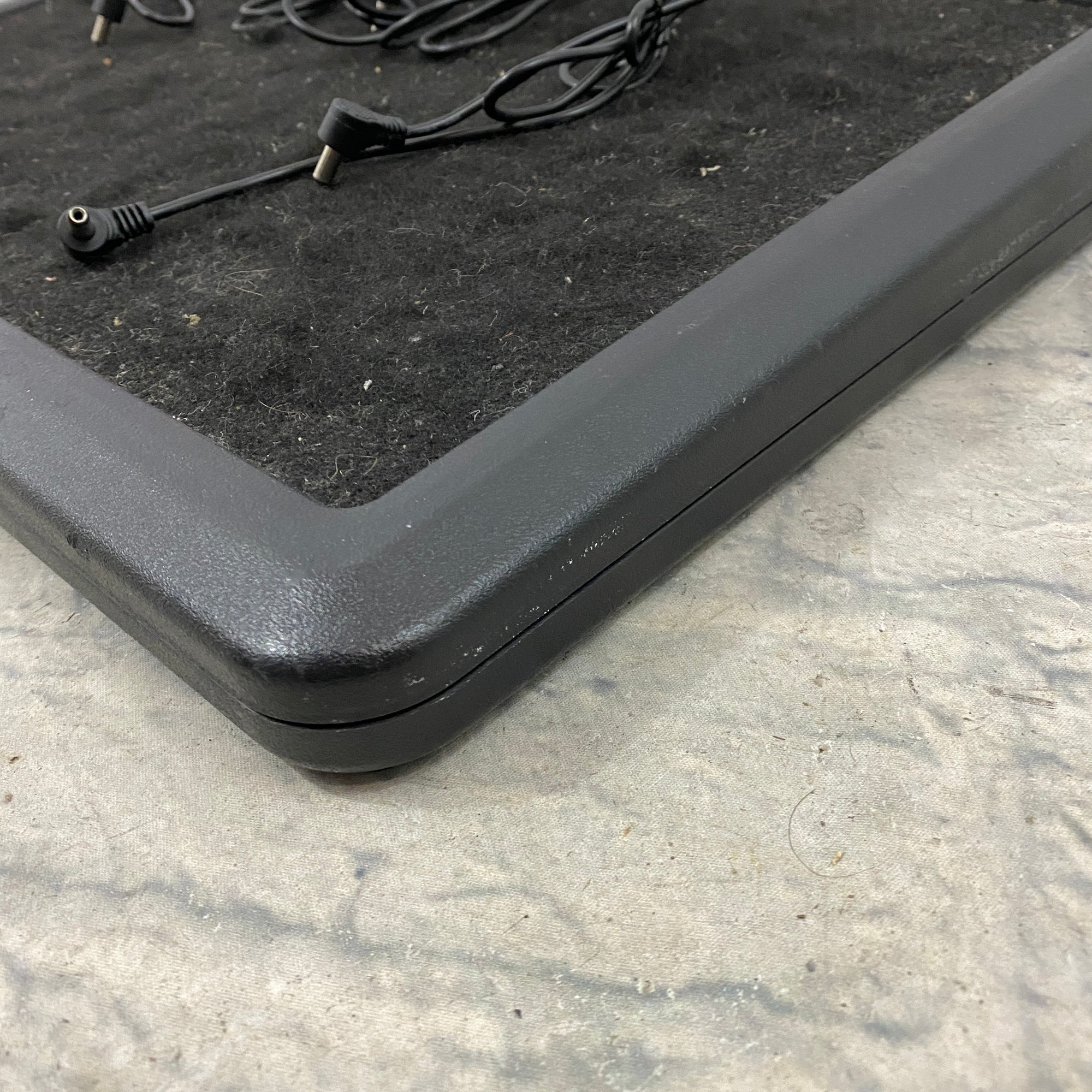 SKB PS-8 Powered Pedal Board