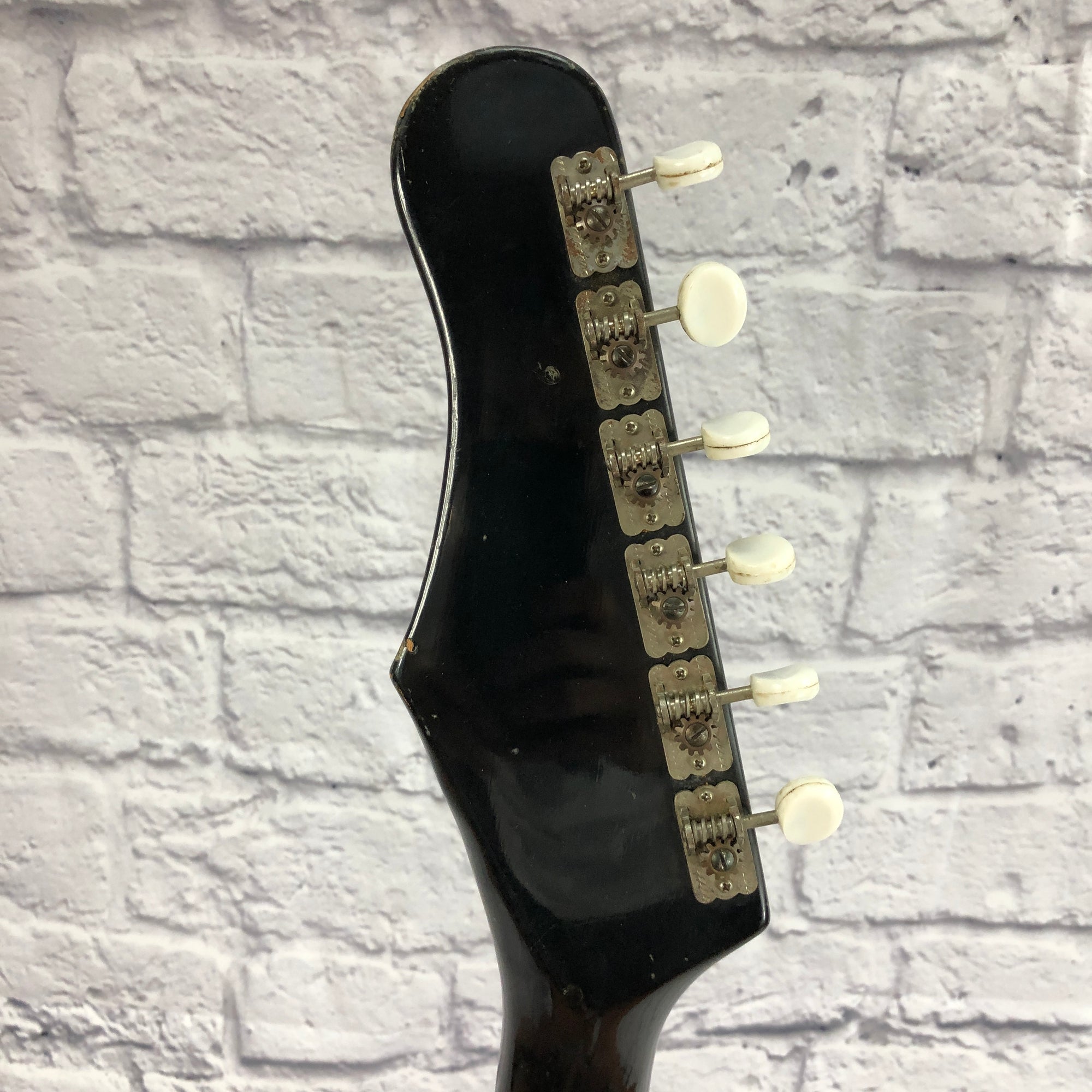 Vintage 1969 Kingston w/ Vintage Mid '60s DeArmond Gold Foil Pickups