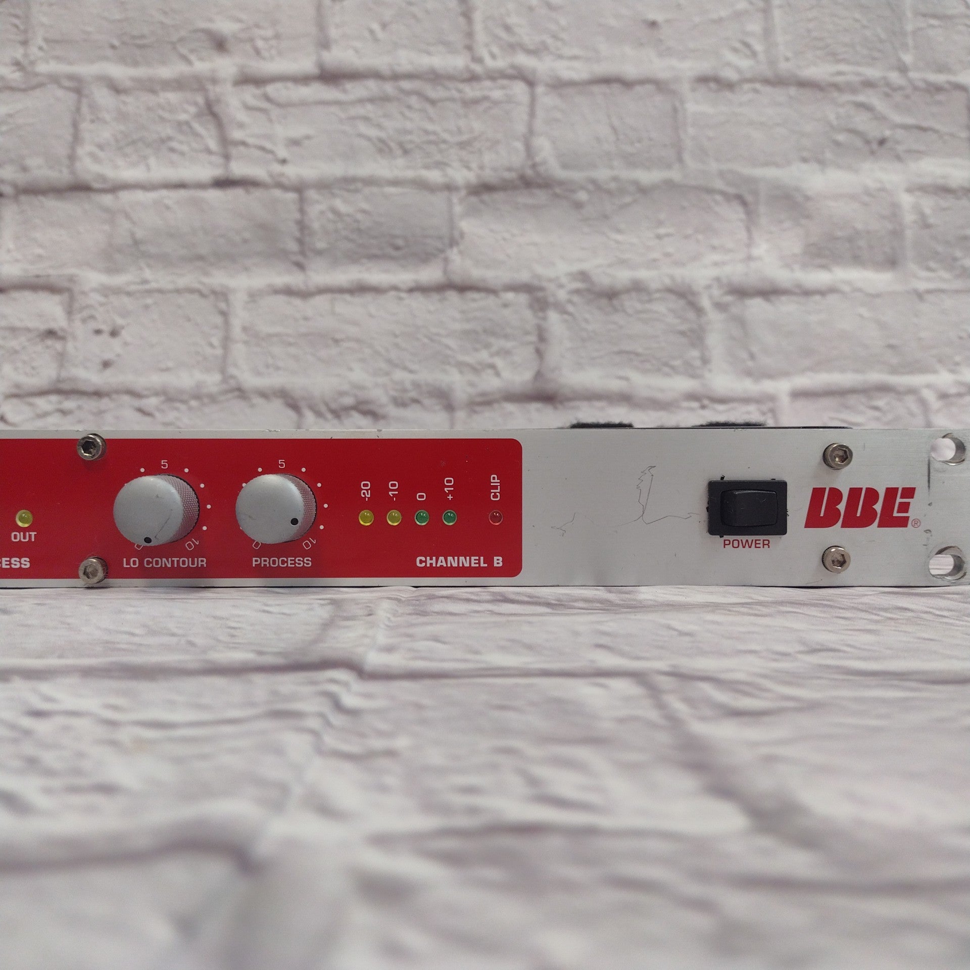 BBE 882i Sonic Maximizer - Evolution Music