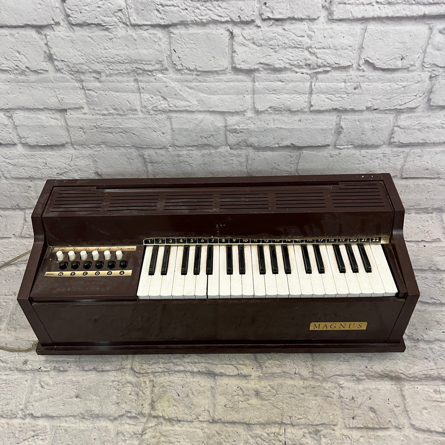 Magnus 460 1970s Electric Chord Organ