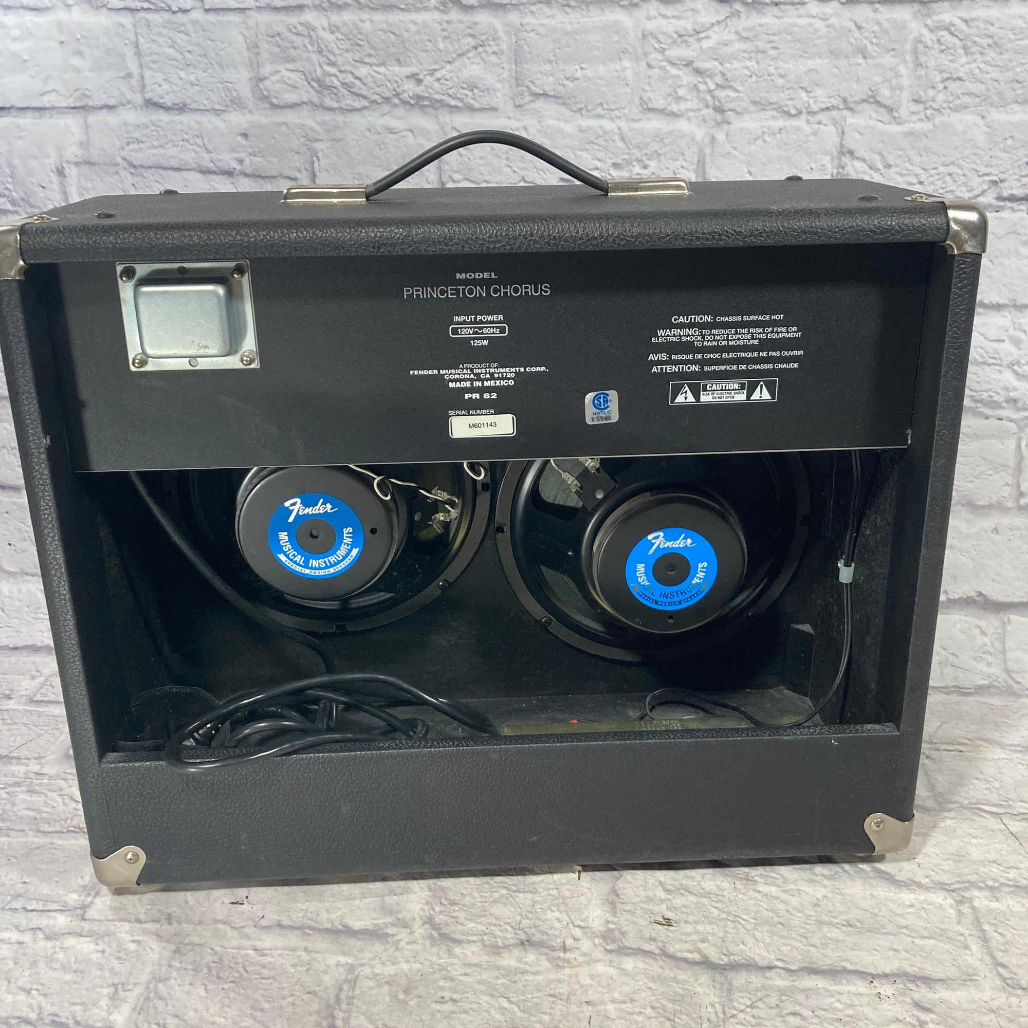 Fender Princeton Chorus 2 x 10 Guitar Amp w/ scratchy pots Evolution Music