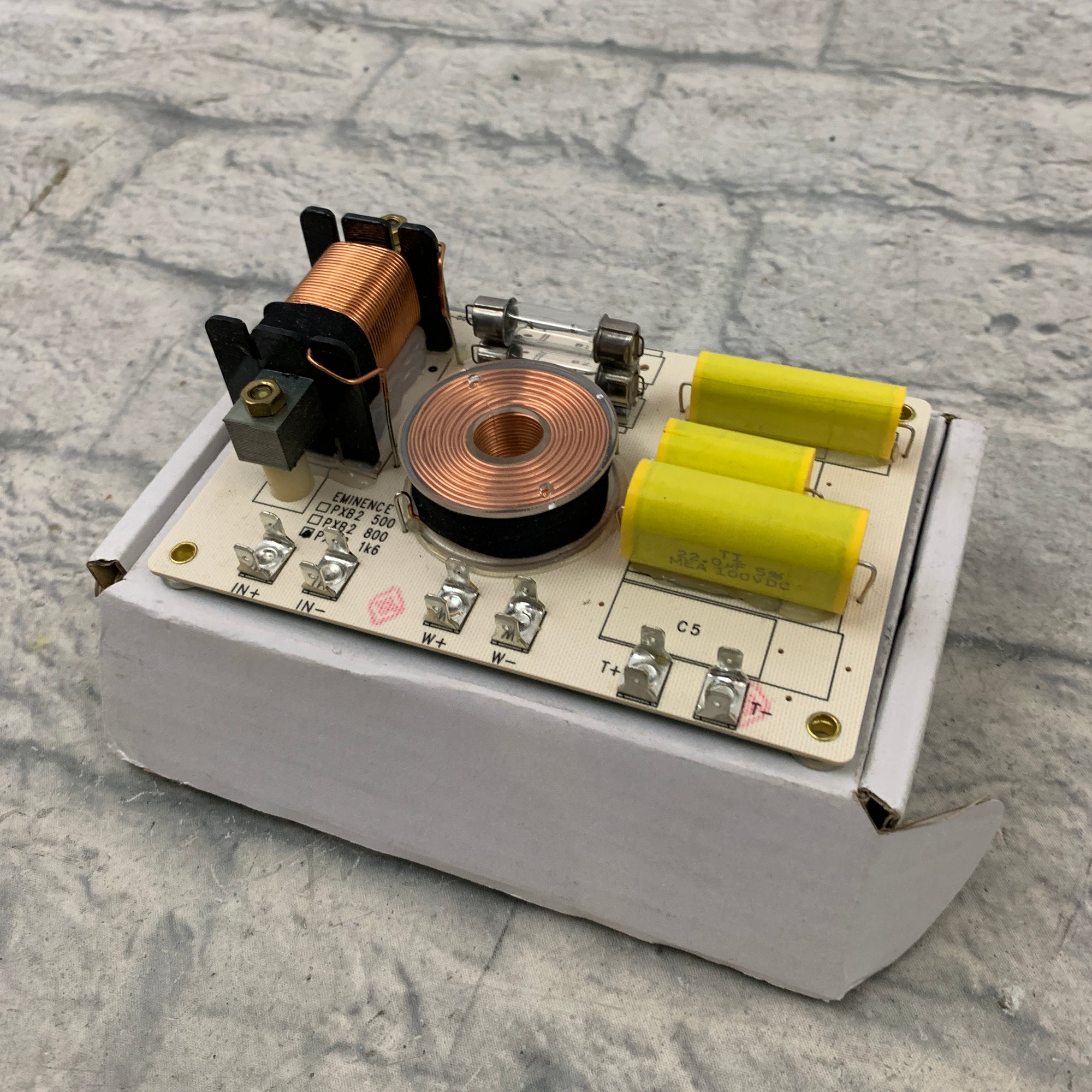 Eminence PXB21K6 Two-Way Board Crossover