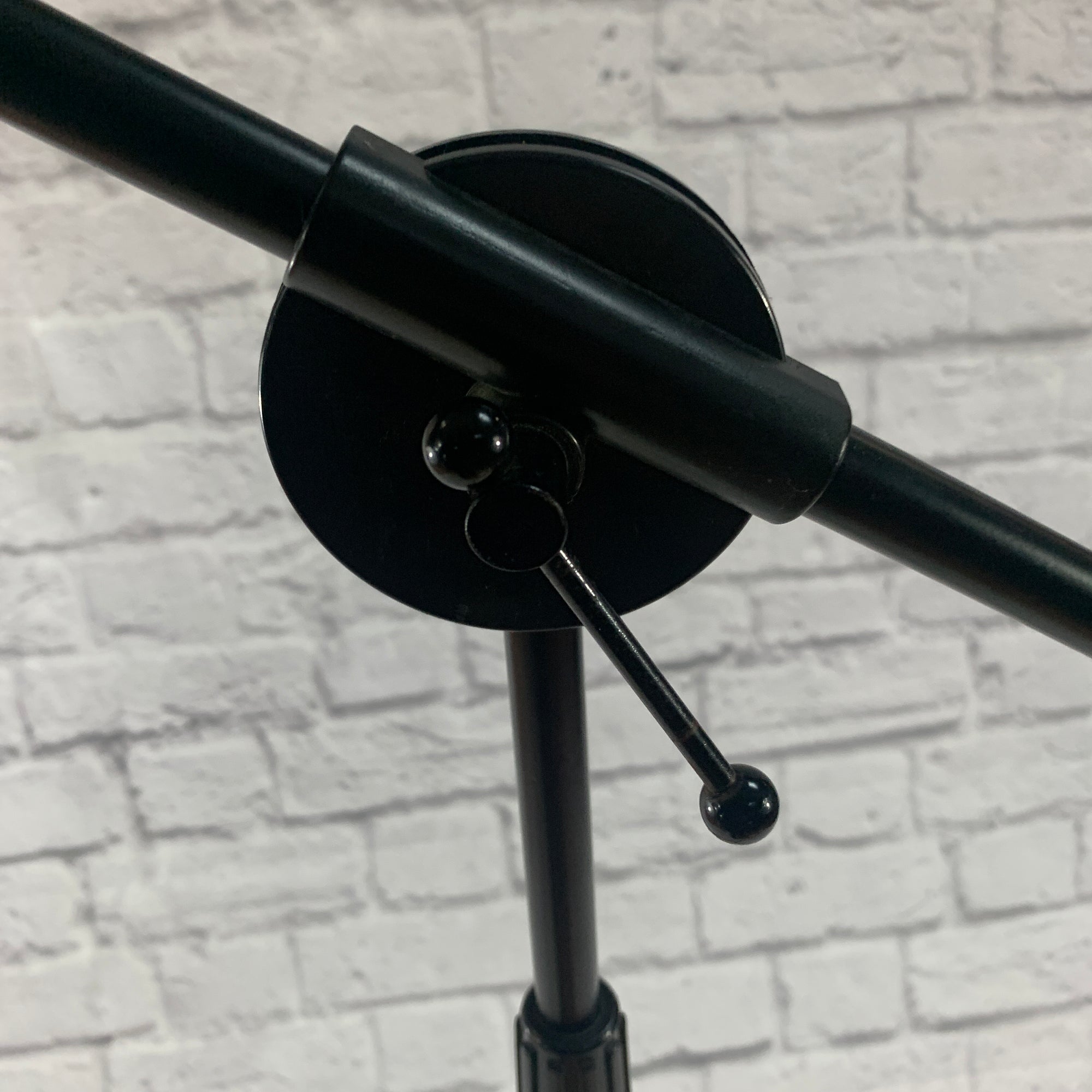 Unknown Boom Mic Stand